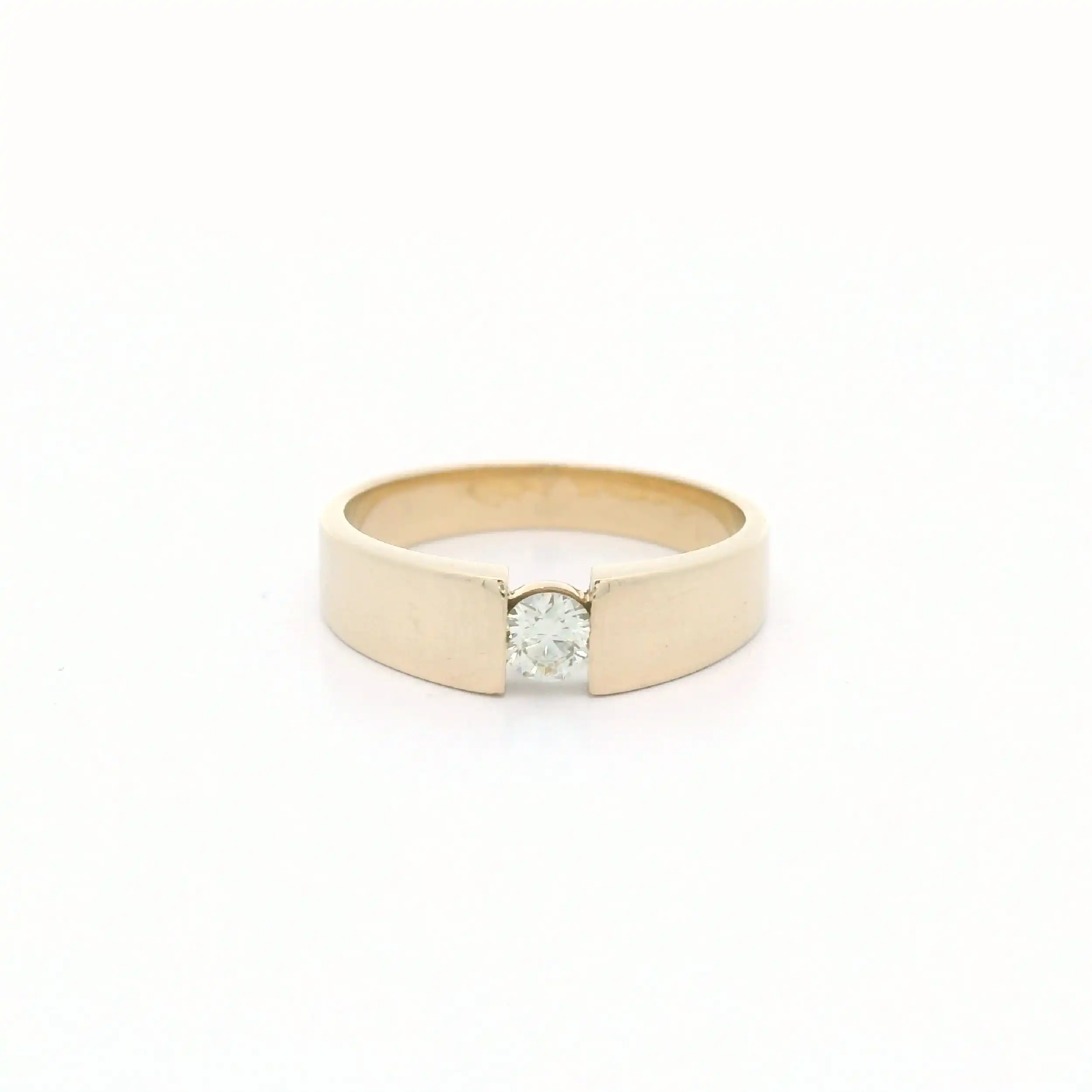 Ring Gelbgold mit Brillant 0,2ct graviert Ring Gelbgold mit Brillant 0,2ct graviert