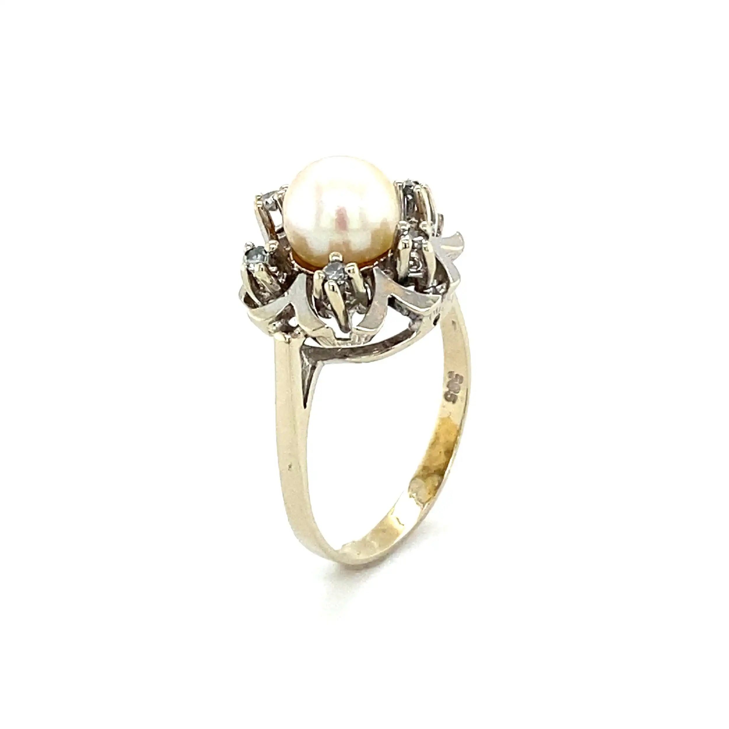 Ring Weißgold mit Perle & Diamanten Ring Weißgold mit Perle & Diamanten