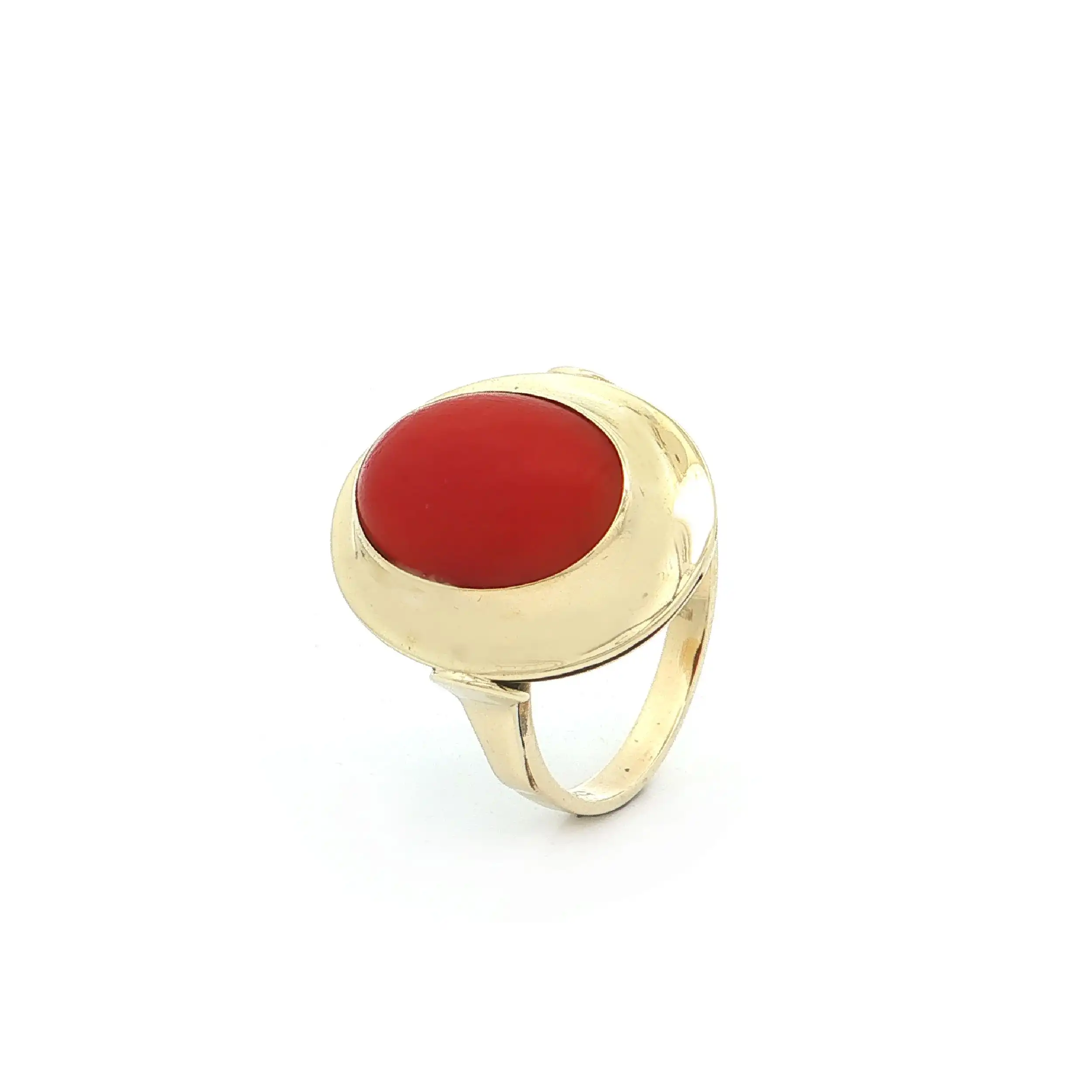 Ring Gelbgold mit Koralle