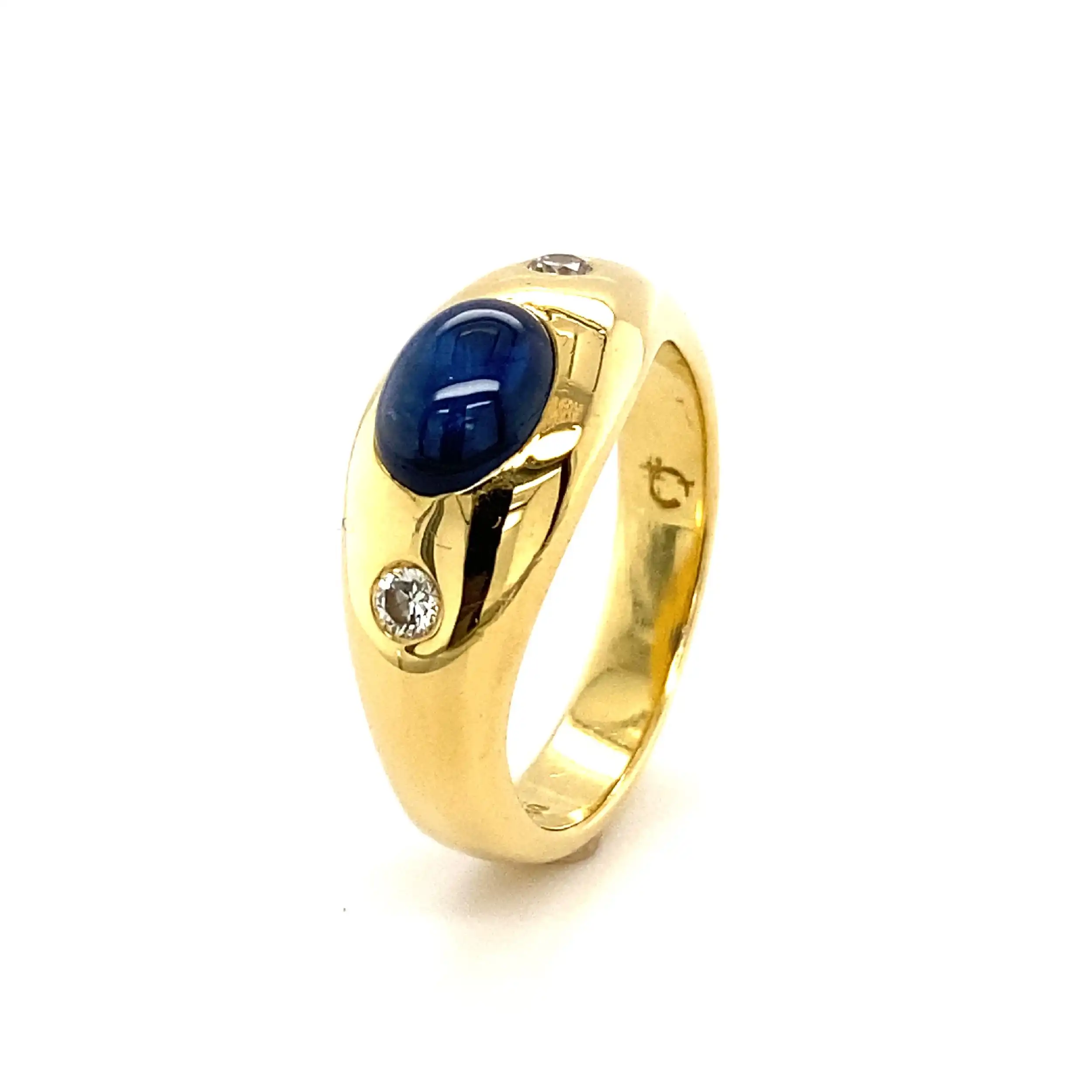 Ring Gelbgold mit Saphir Cabochon & Brillanten Ring Gelbgold mit Saphir Cabochon & Brillanten