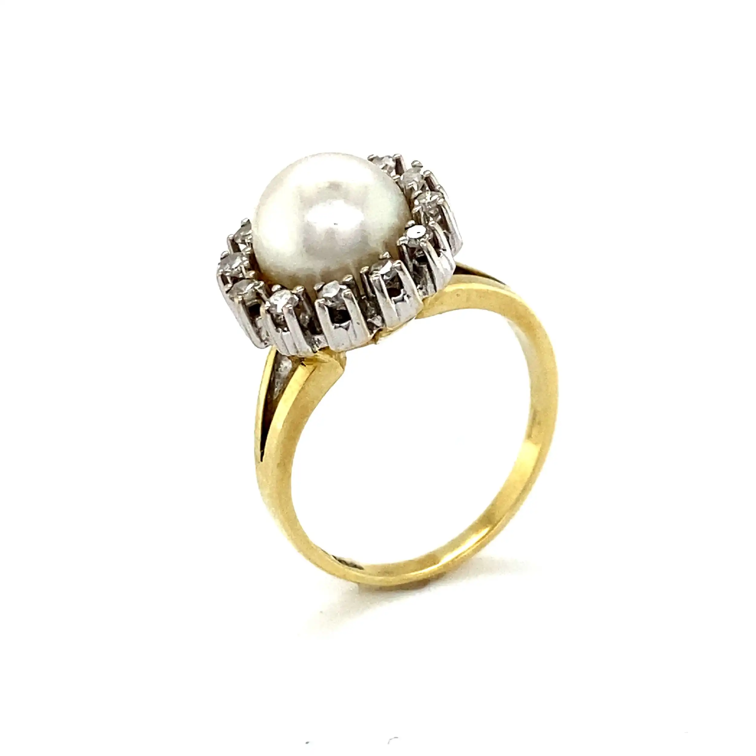 Ring Gelbgold mit Perle und Brillanten Ring Gelbgold mit Perle und Brillanten