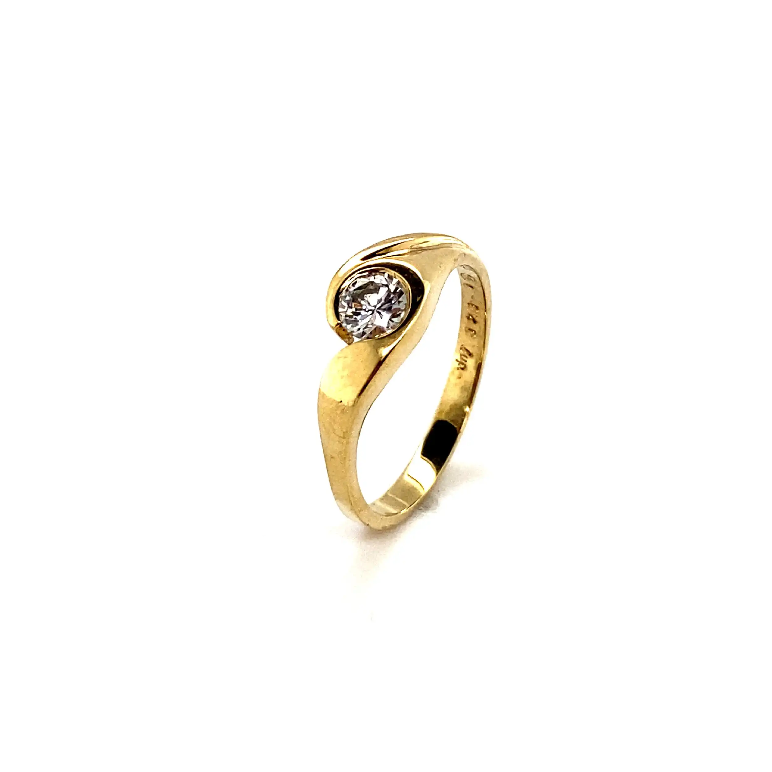 Ring Gelbgold mit Brillant