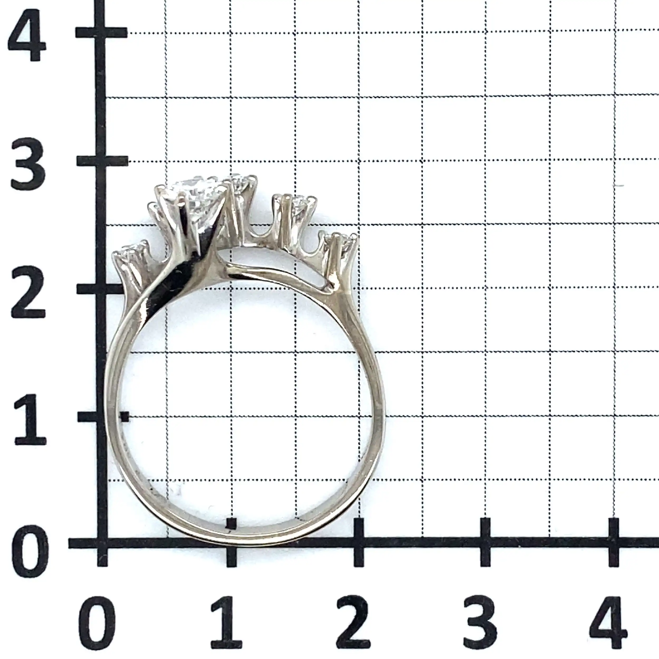 Ring Weißgold mit Brillanten Ring Weißgold mit Brillanten