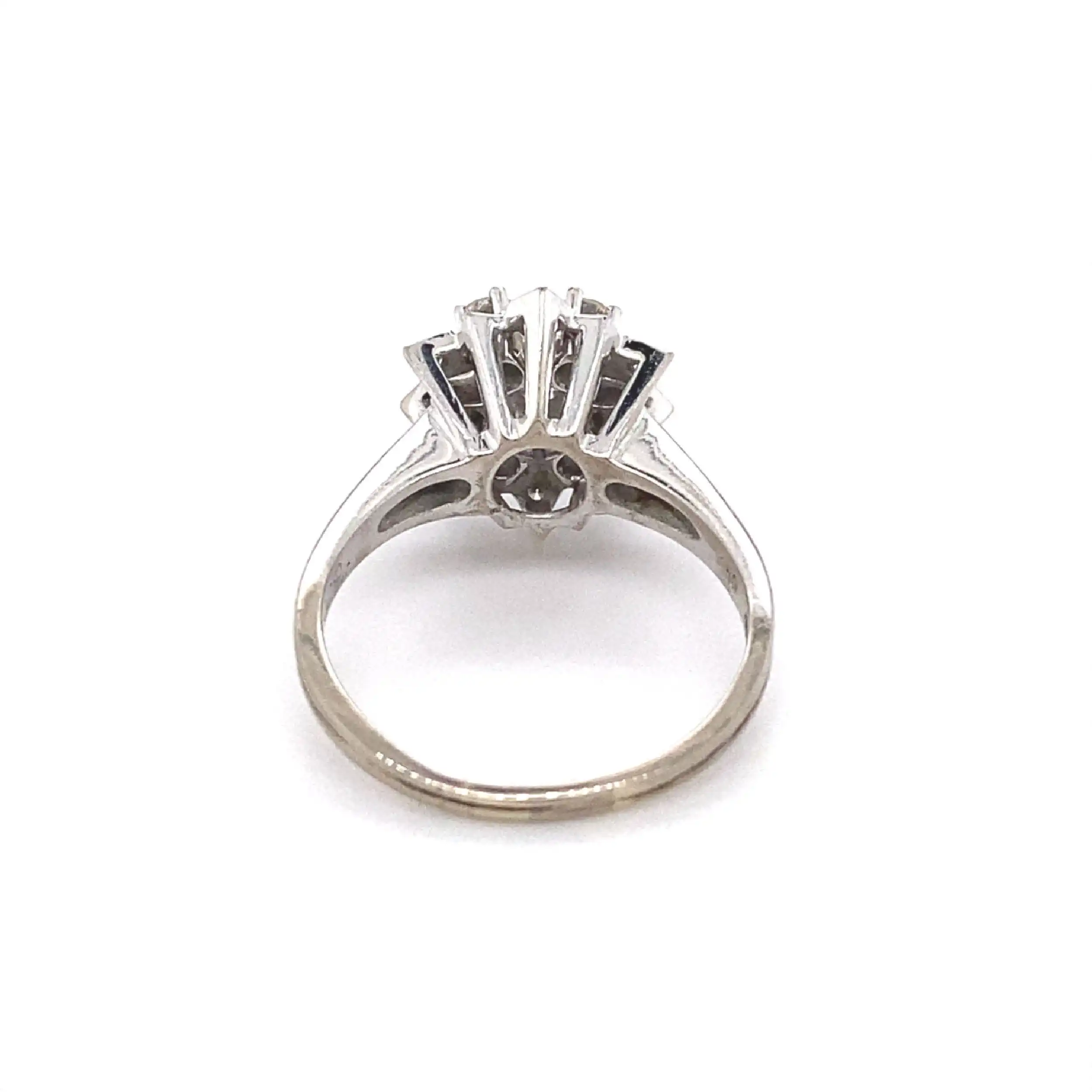 Ring Weißgold mit Brillanten Ring Weißgold mit Brillanten