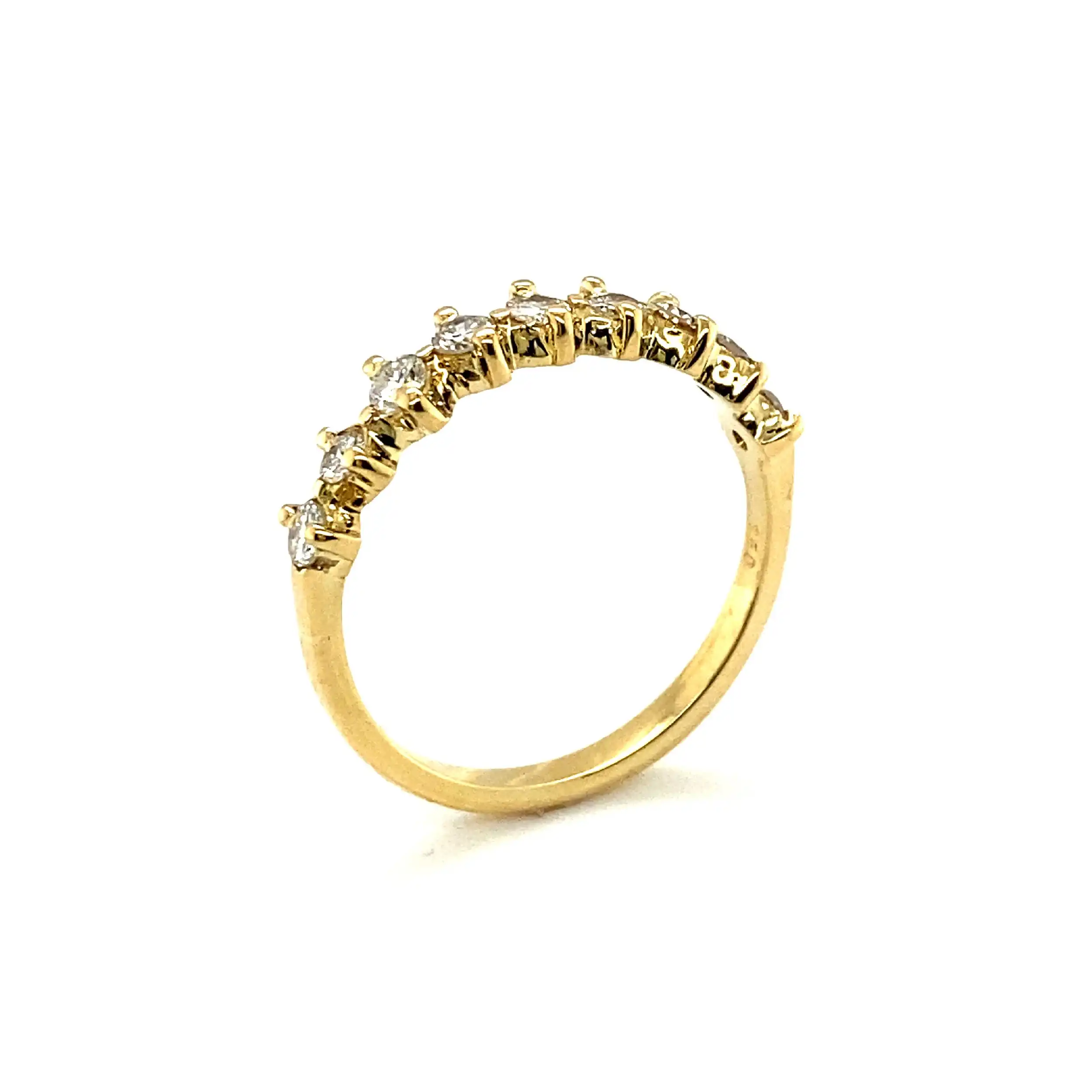 Ring mit Brillanten Ring mit Brillanten