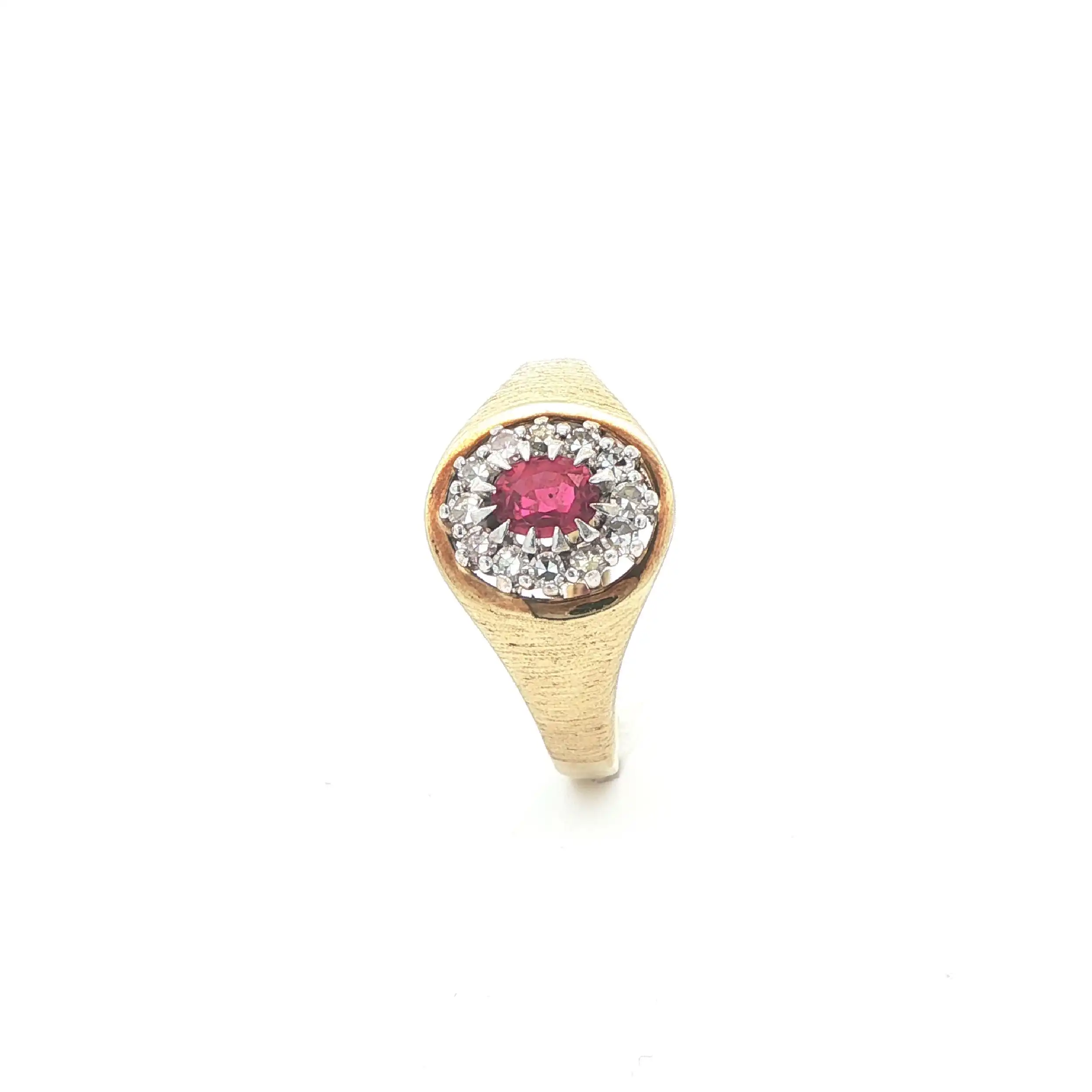 Ring mit Altschliffdiamanten und Rubin Ring mit Altschliffdiamanten und Rubin
