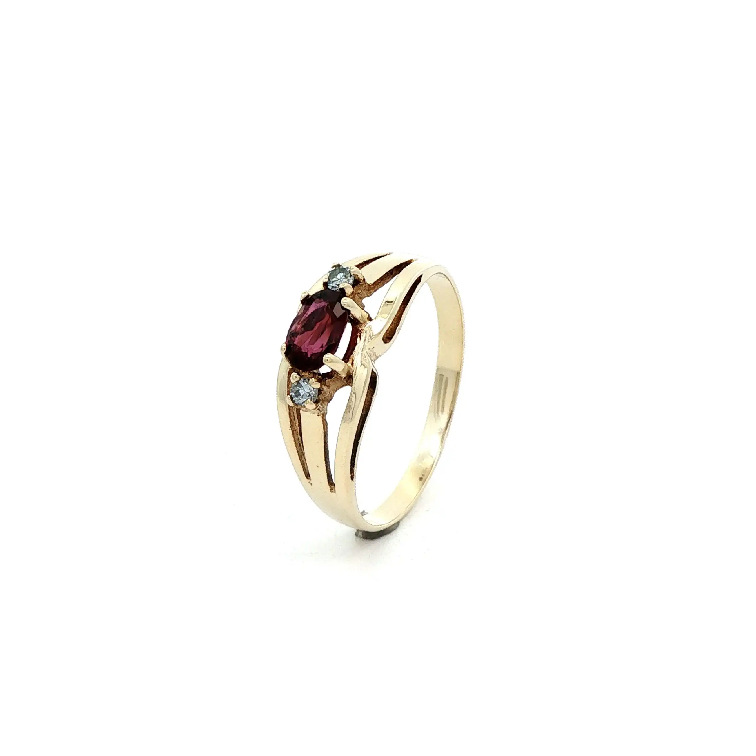Ring Gelbgold mit rotem Farbstein und Diamanten Ring Gelbgold mit rotem Farbstein und Diamanten