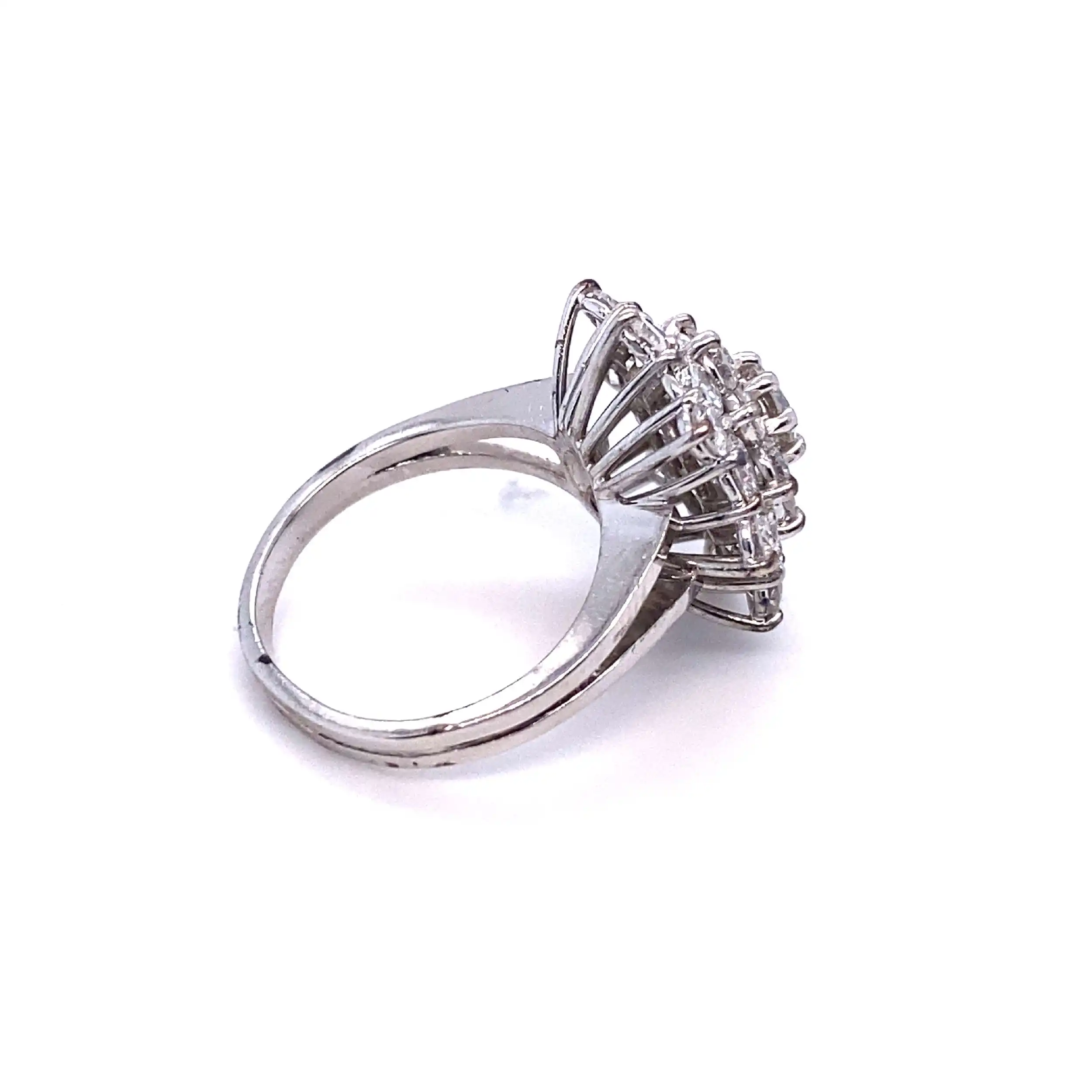 Ring Weißgold mit Brillanten ca. 2,00ct. Ring Weißgold mit Brillanten ca. 2,00ct.