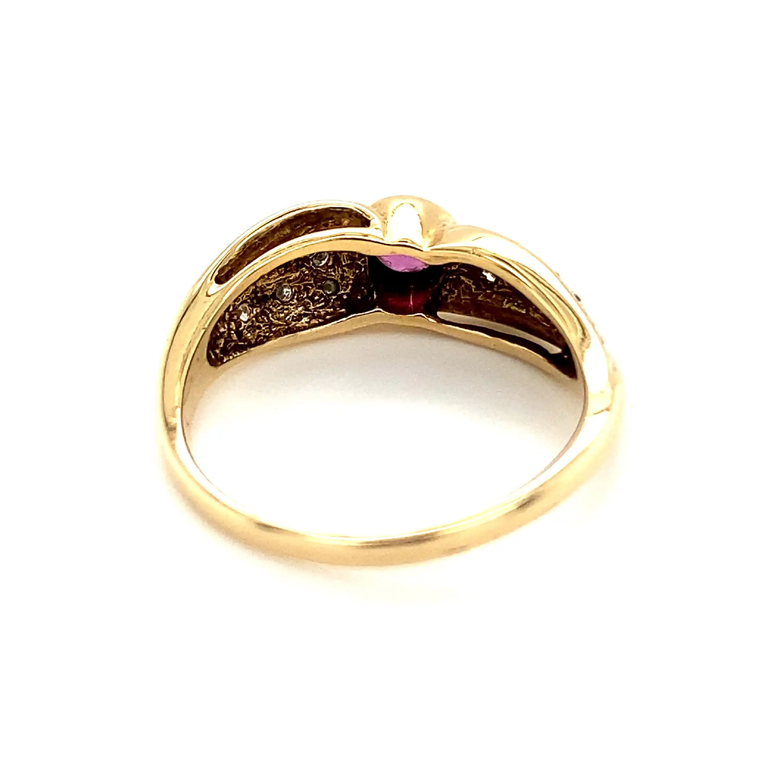 Ring Gelbgold mit Rubin & Diamanten