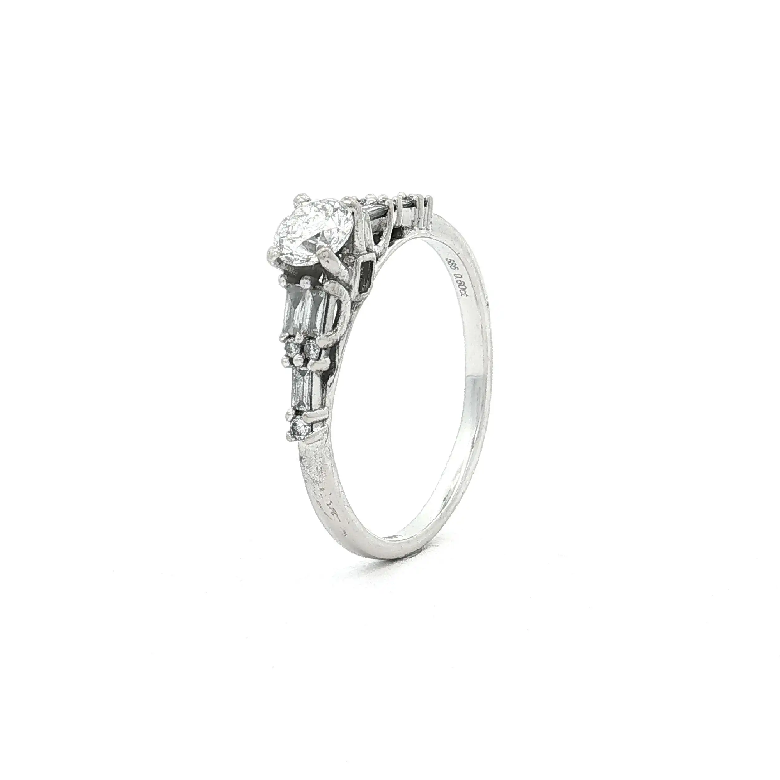 Ring Weißgold mit synthetischen Diamanten
