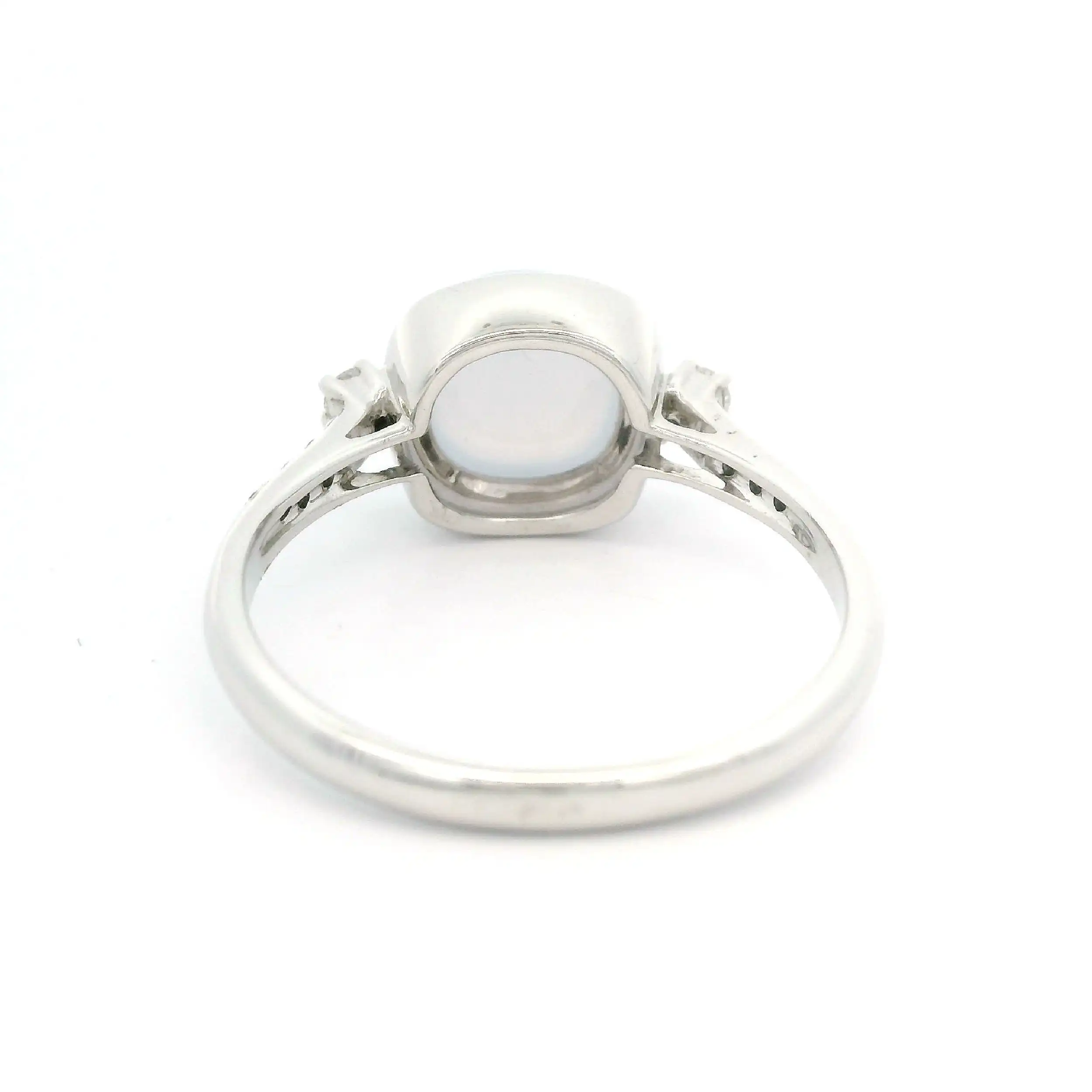 Ring Weißgold mit Chalcedon und Brillant