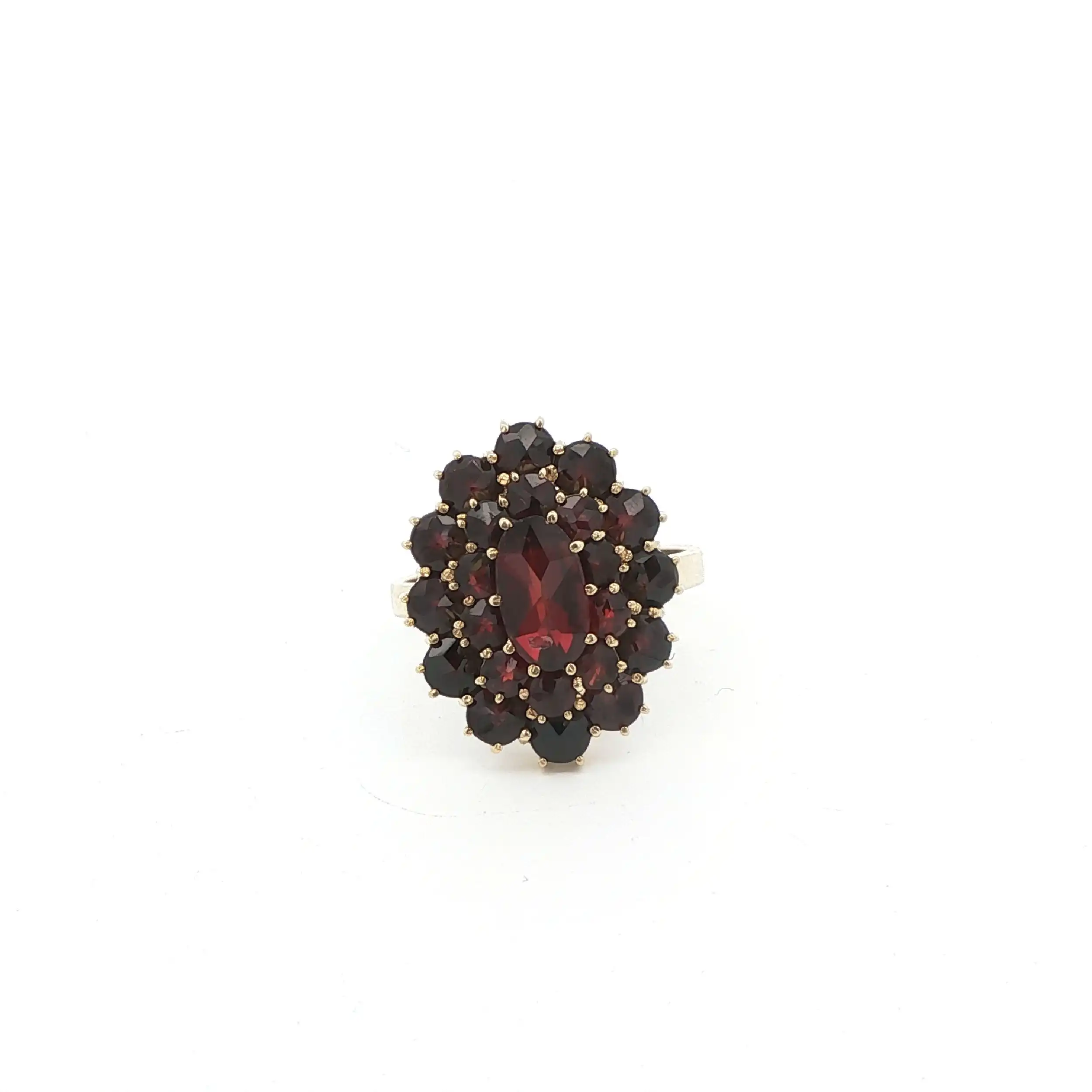 Ring Gelbgold mit Granat