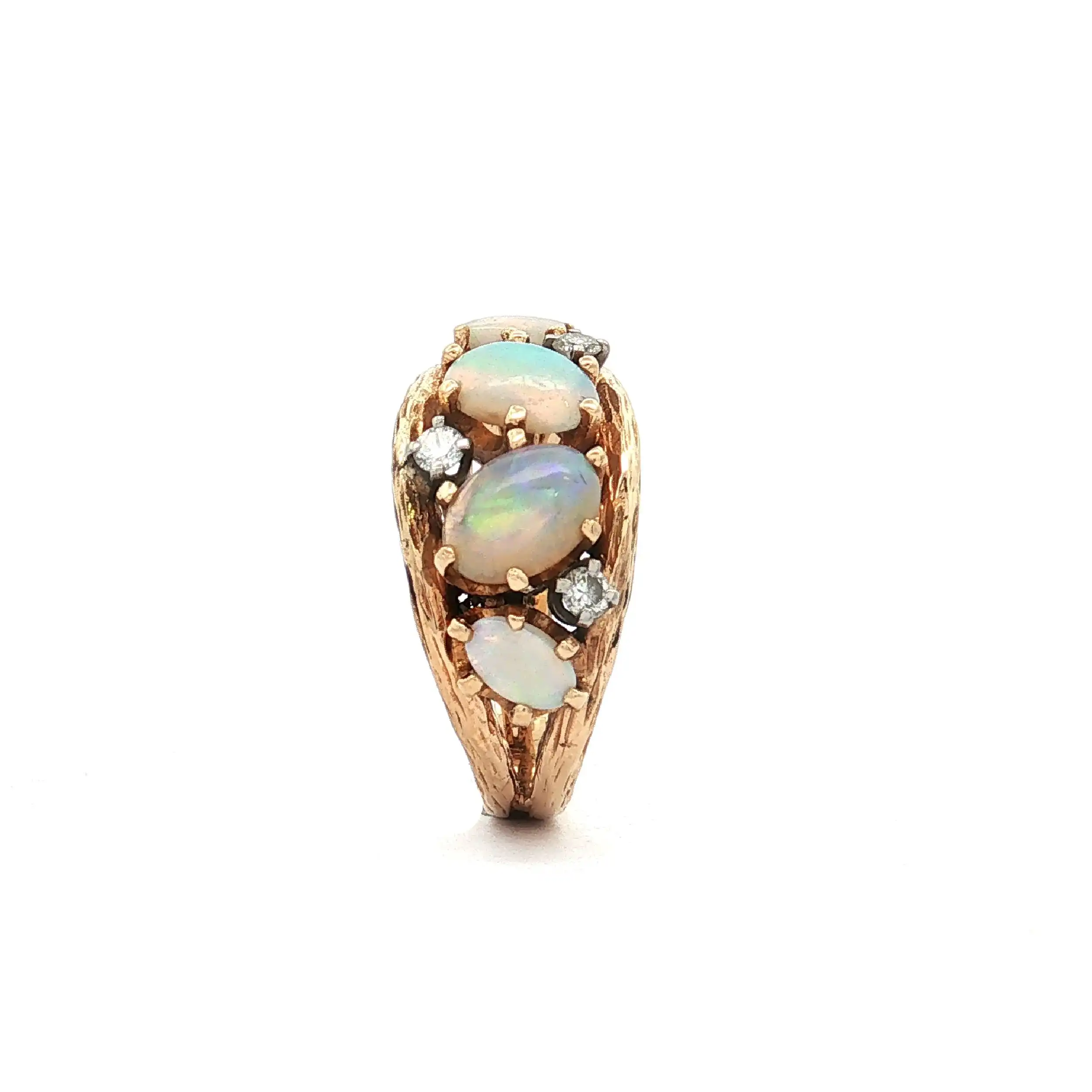 Ring Gelbgold mit Opal und Brillanten