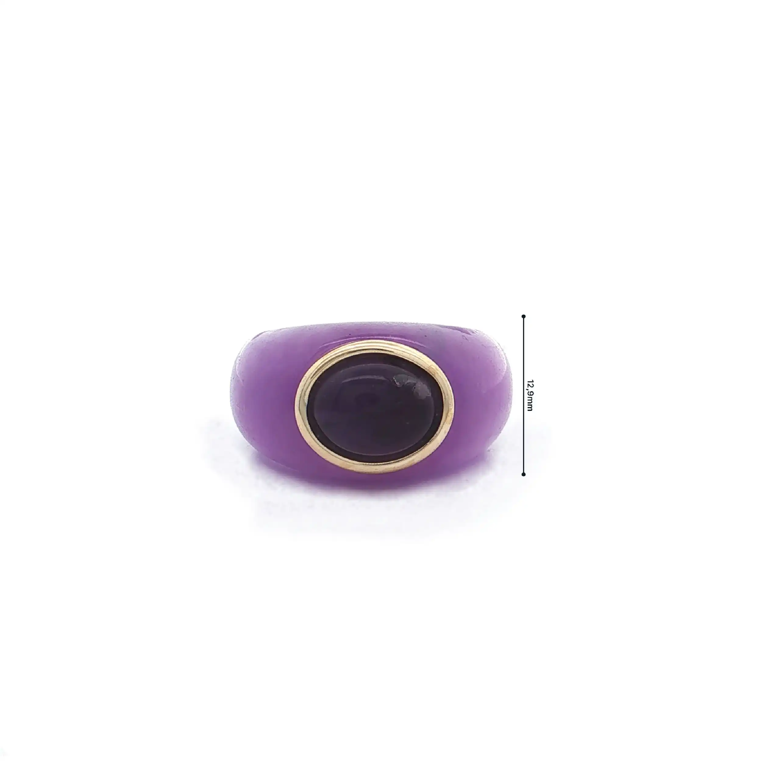 Ring aus lavendelfarbener Jade mit Gelbgold Fassung und Amethyst Cabochon