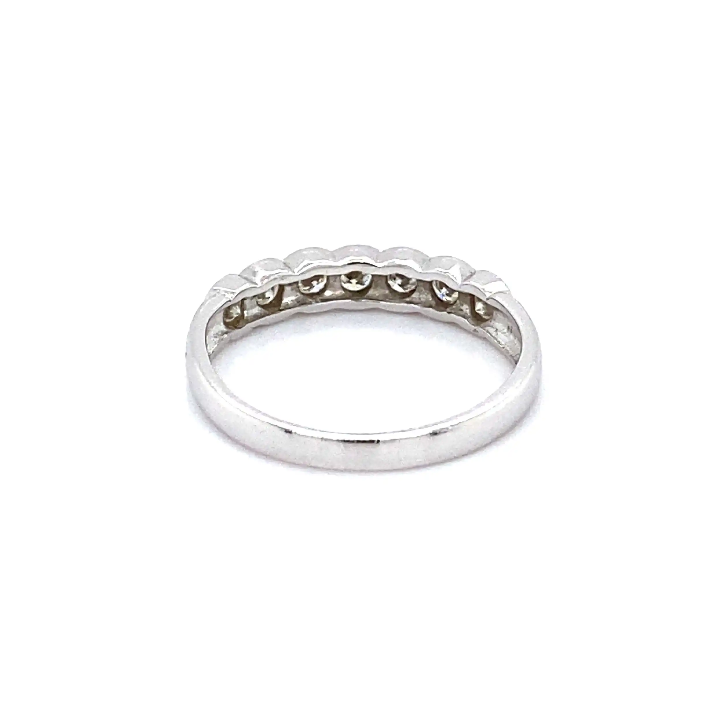 Ring Weißgold mit Brillanten Ring Weißgold mit Brillanten
