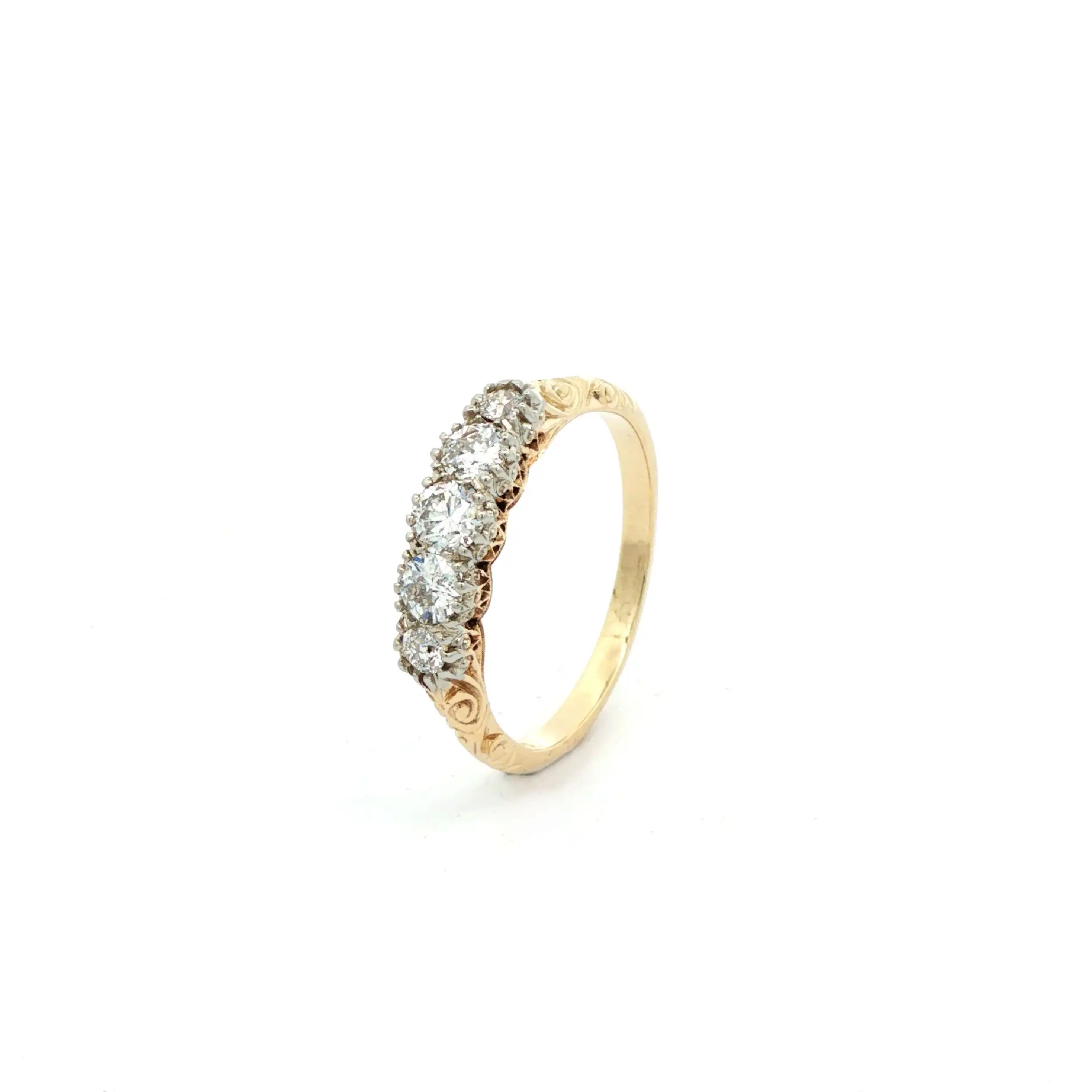 Ring Gelbgold mit Brillanten und Altschliffdiamanten Ring Gelbgold mit Brillanten und Altschliffdiamanten