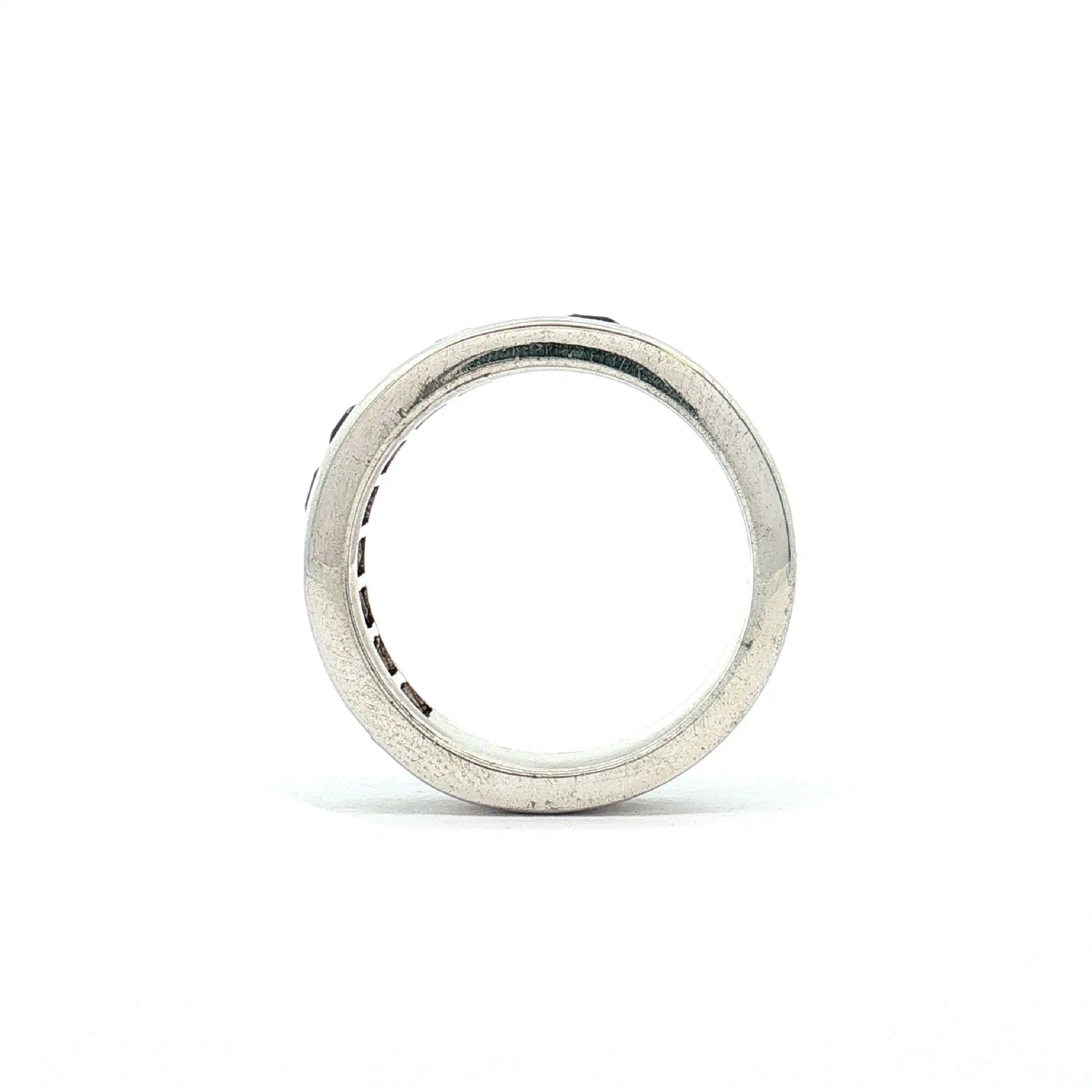 Ring Silber mit bunten Steinen