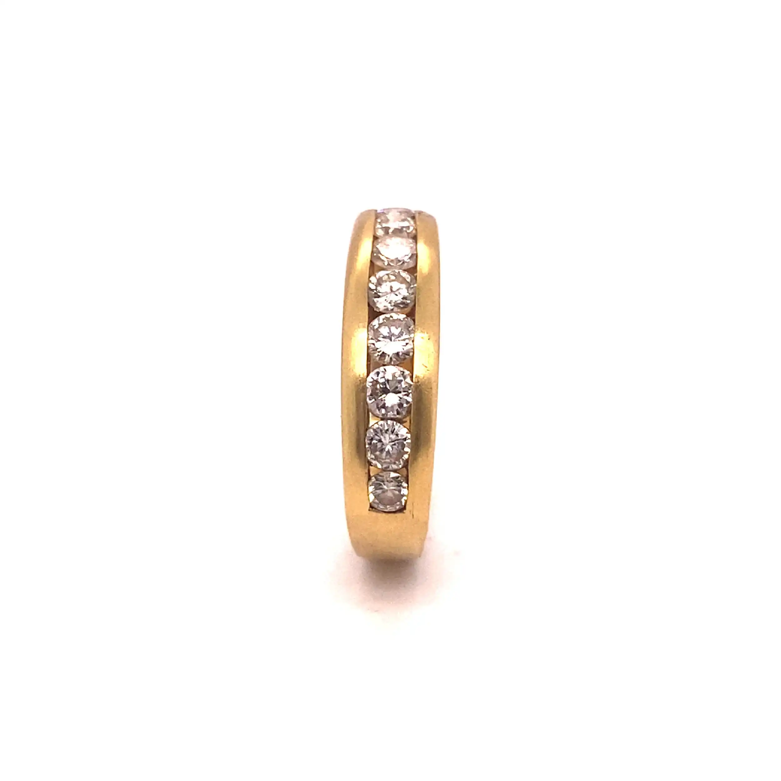 Ring Gelbgold mit Brillanten, mattiert Ring Gelbgold mit Brillanten, mattiert