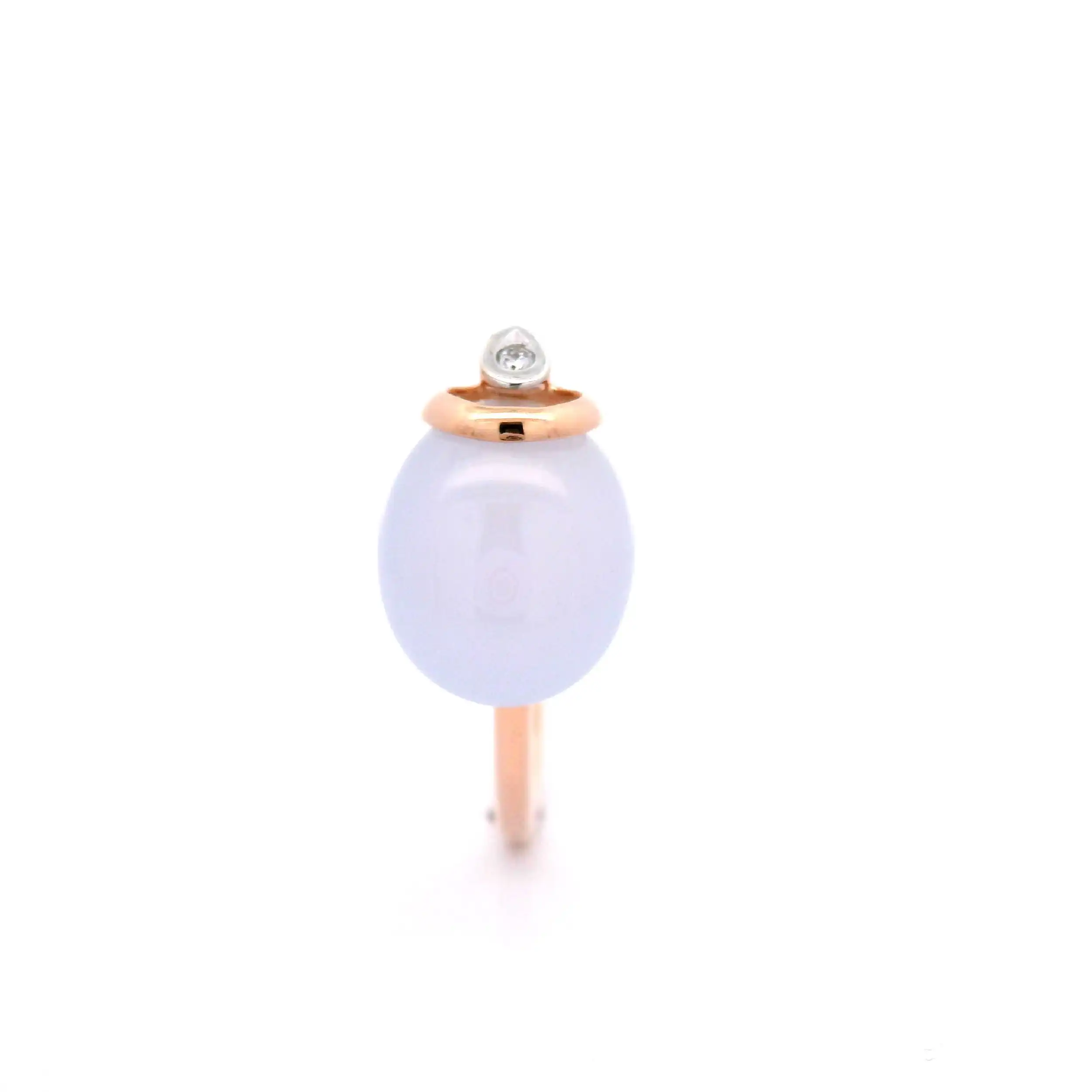 Ring Roségold mit Chalcedon Cabochon und Brillant Ring Roségold mit Chalcedon Cabochon und Brillant