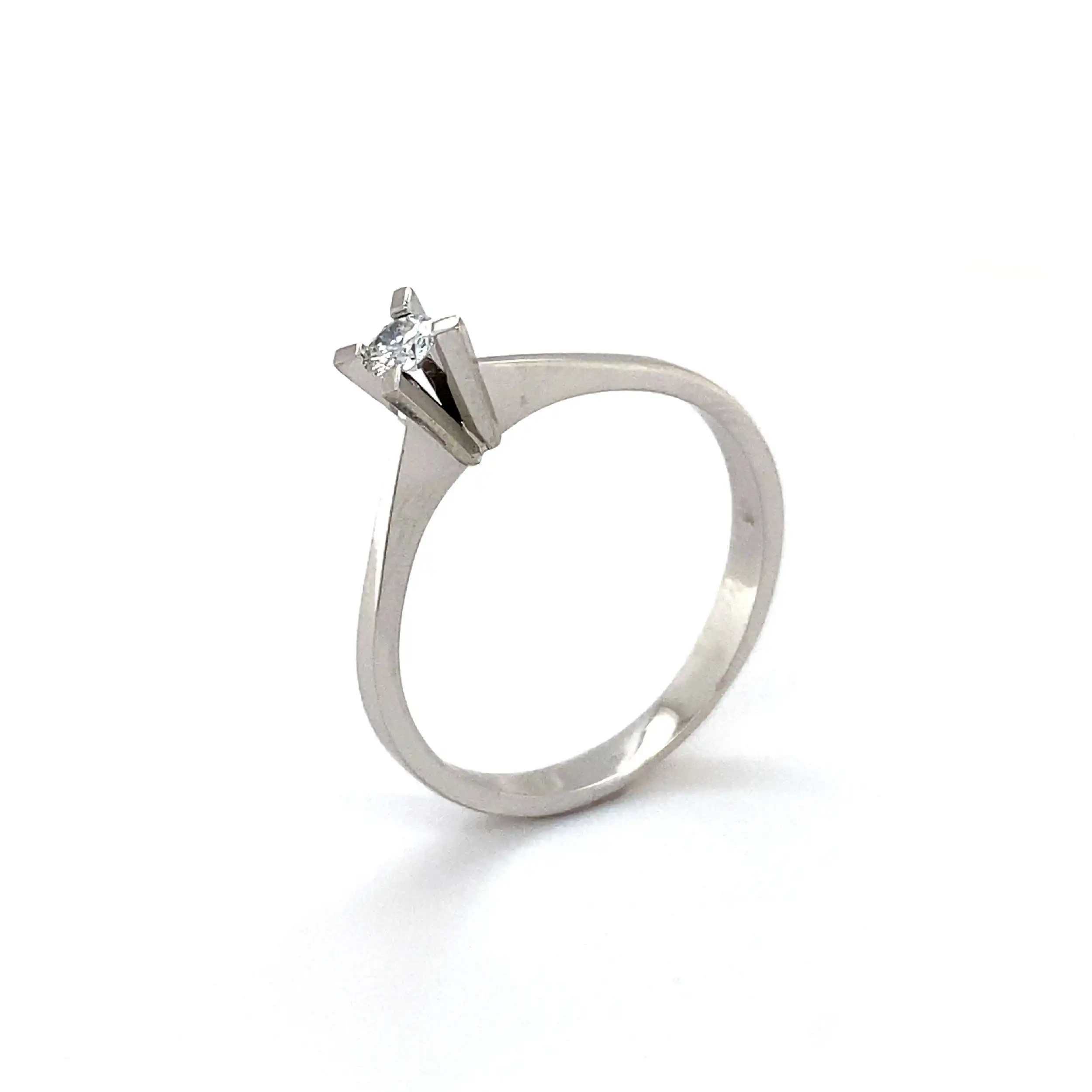 Ring Weißgold mit Solitär Brillant Ring Weißgold mit Solitär Brillant