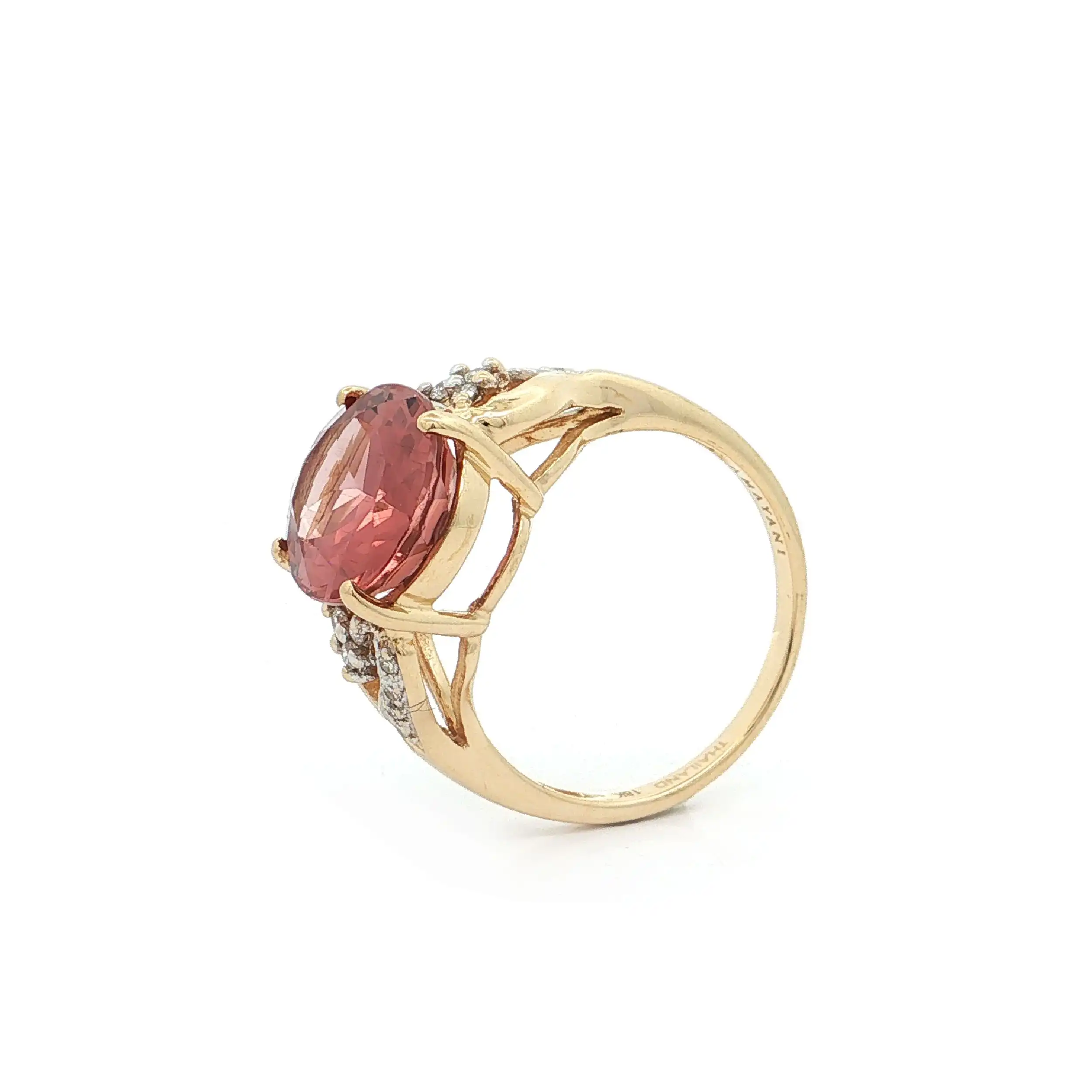 Ring Bicolor mit rotem Apatit, Brillanten und Diamanten mit Expertise von Amayani
