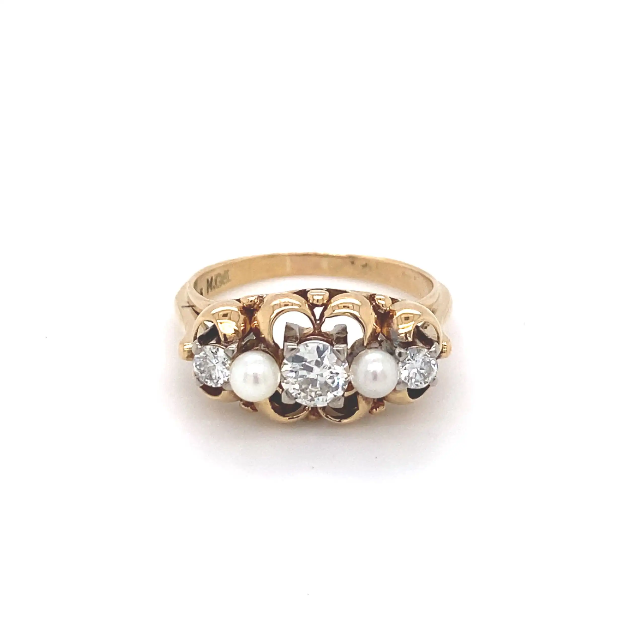 Ring Gelbgold mit Perlen und Brillanten Ring Gelbgold mit Perlen und Brillanten