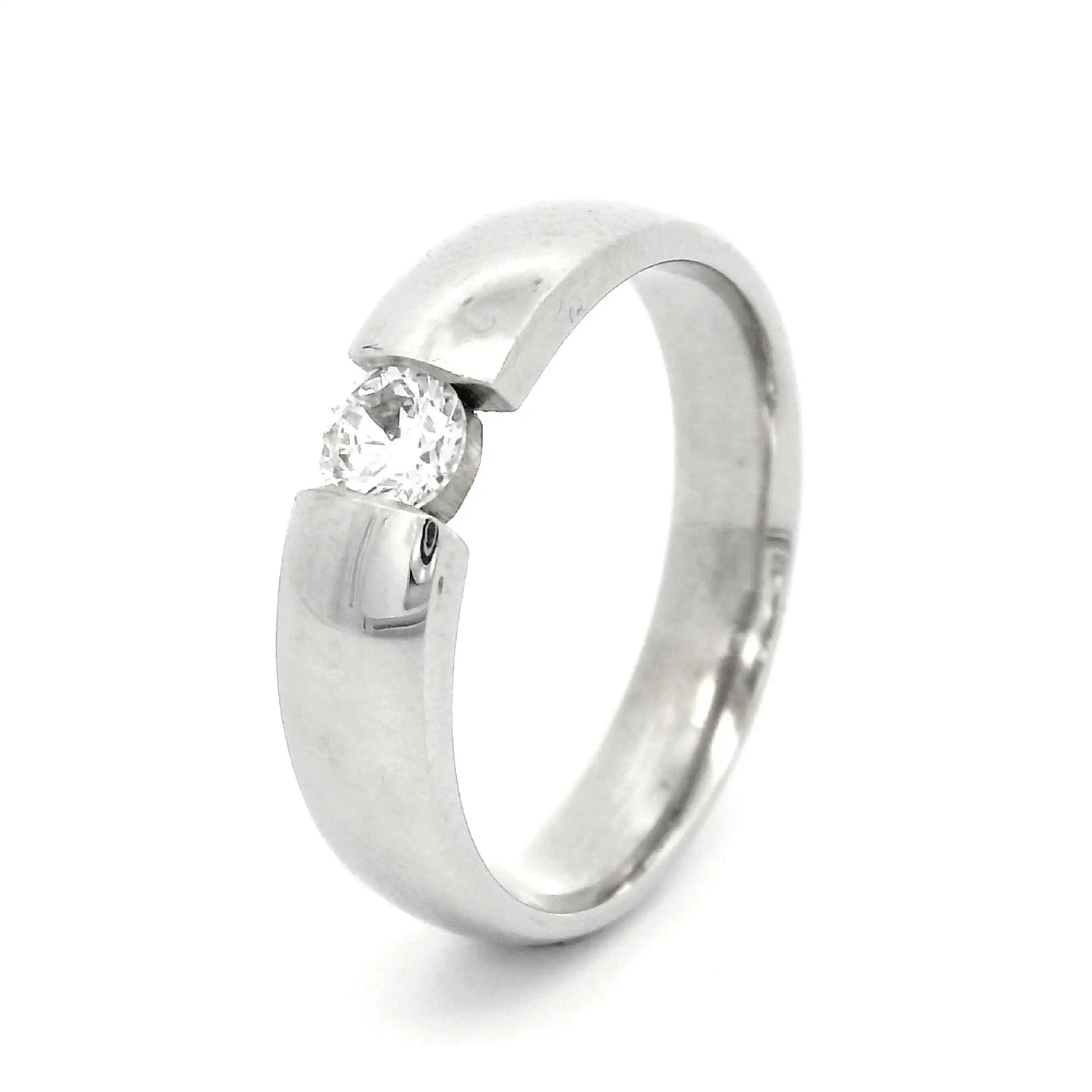 Solitärring Weißgold mit Zirkonia Solitärring Weißgold mit Zirkonia