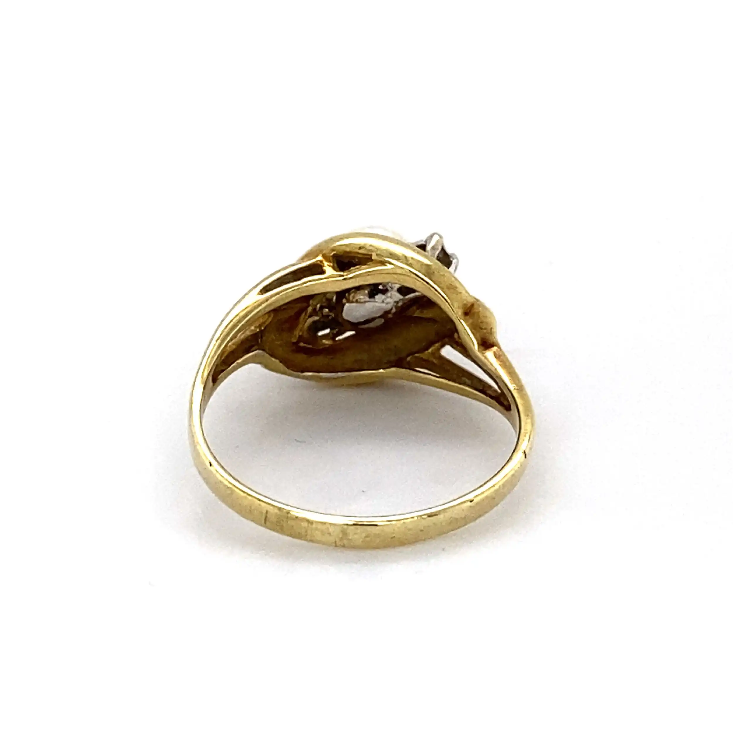 Ring Bicolor mit Diamanten und Perle Ring Bicolor mit Diamanten und Perle