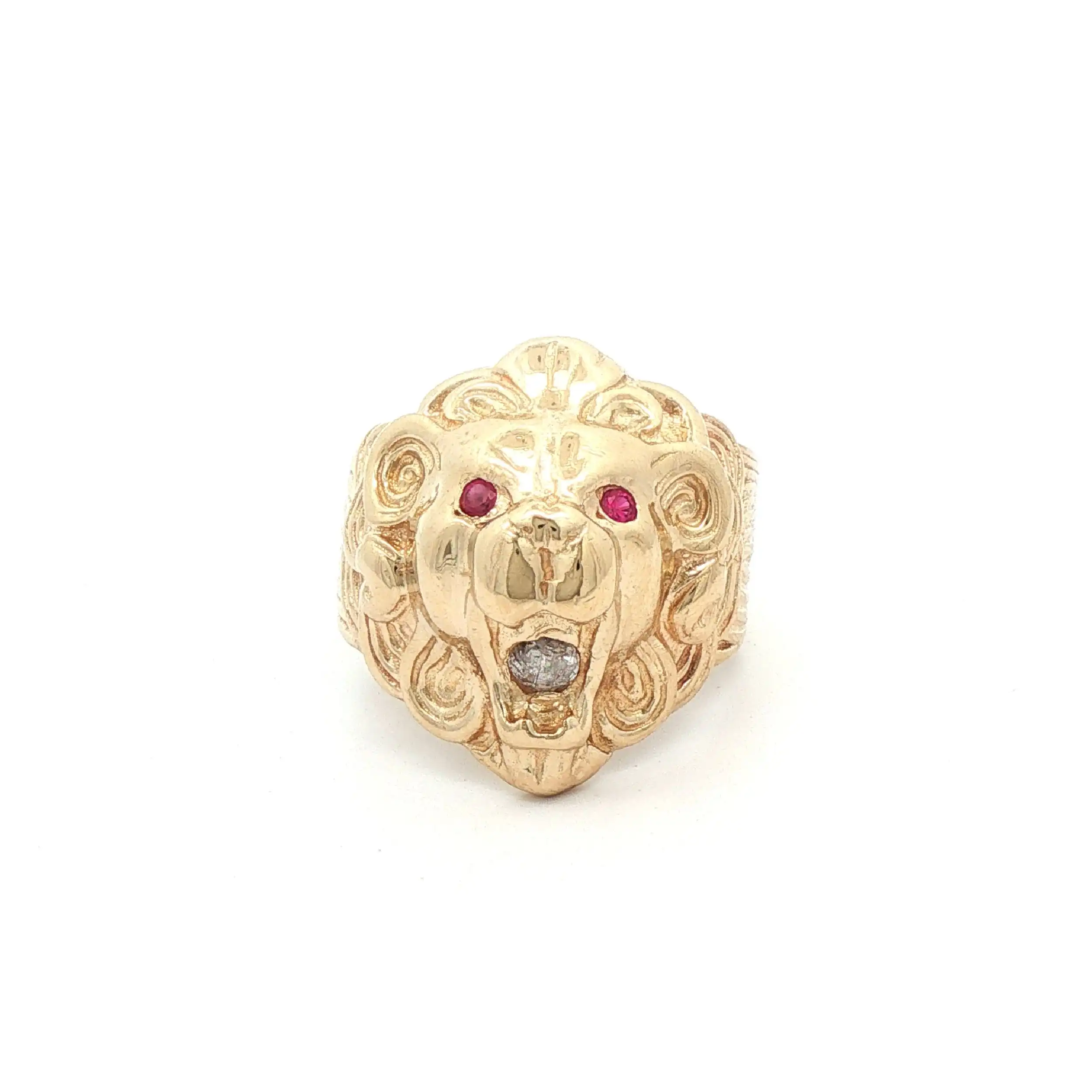 Herrenring Gelbgold Löwenkopf mit Rubinen und Zirkonia