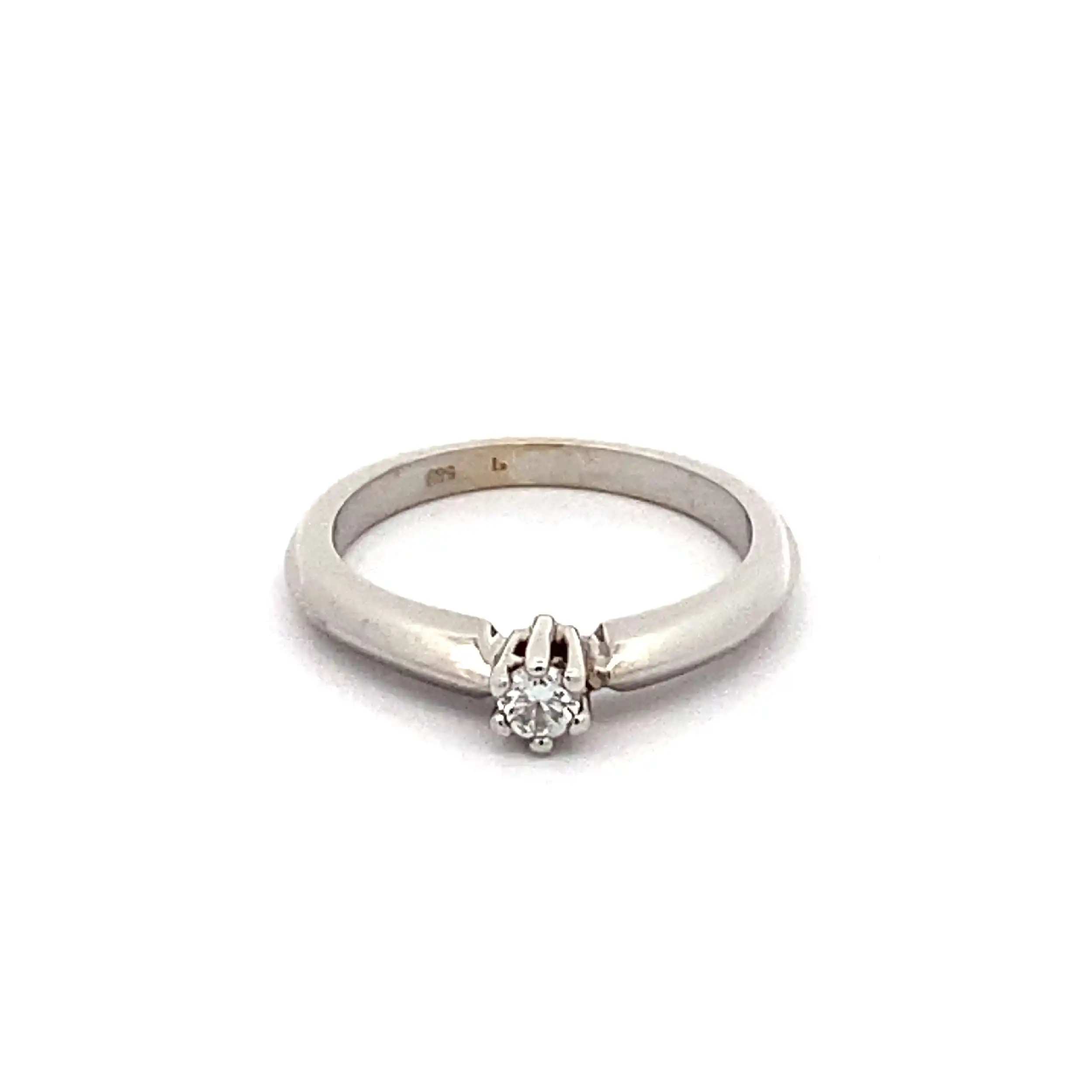 Ring Weißgold mit Brillant, graviert mit 0,10ct. W/SI Ring Weißgold mit Brillant, graviert mit 0,10ct. W/SI