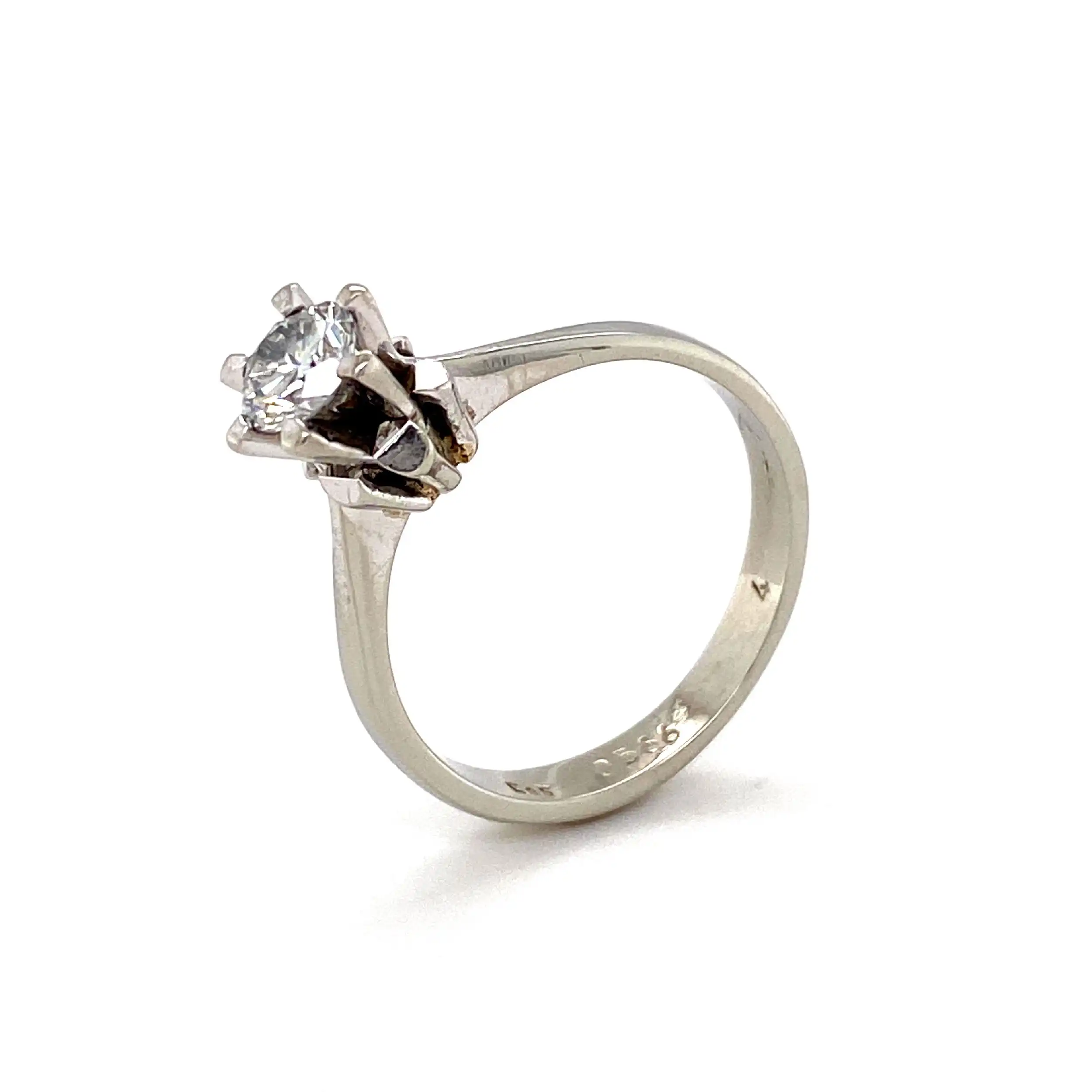Ring Weißgold mit Brillanten, graviert 0,566ct. Ring Weißgold mit Brillanten, graviert 0,566ct.