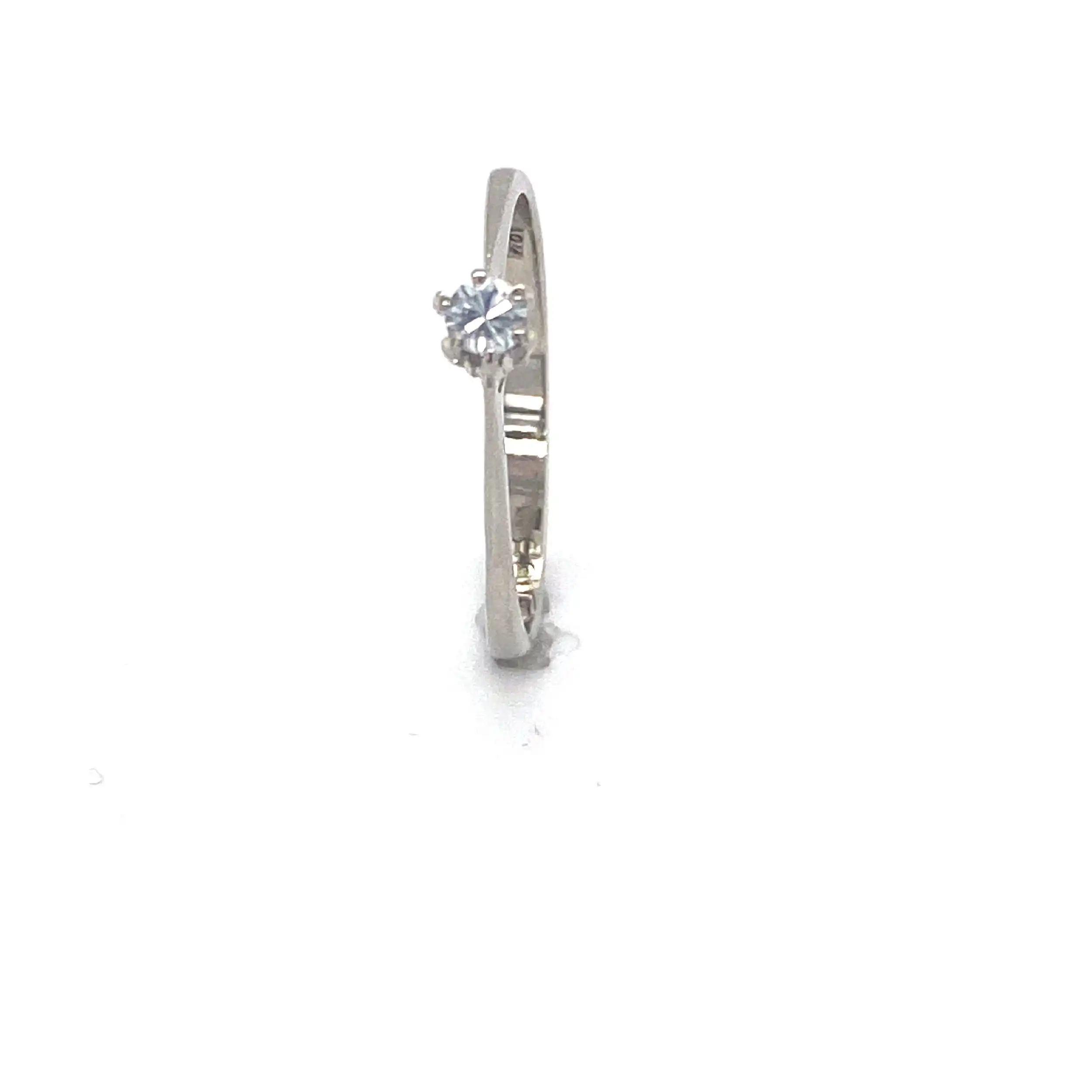 Ring Weißgold mit Brillant Ring Weißgold mit Brillant