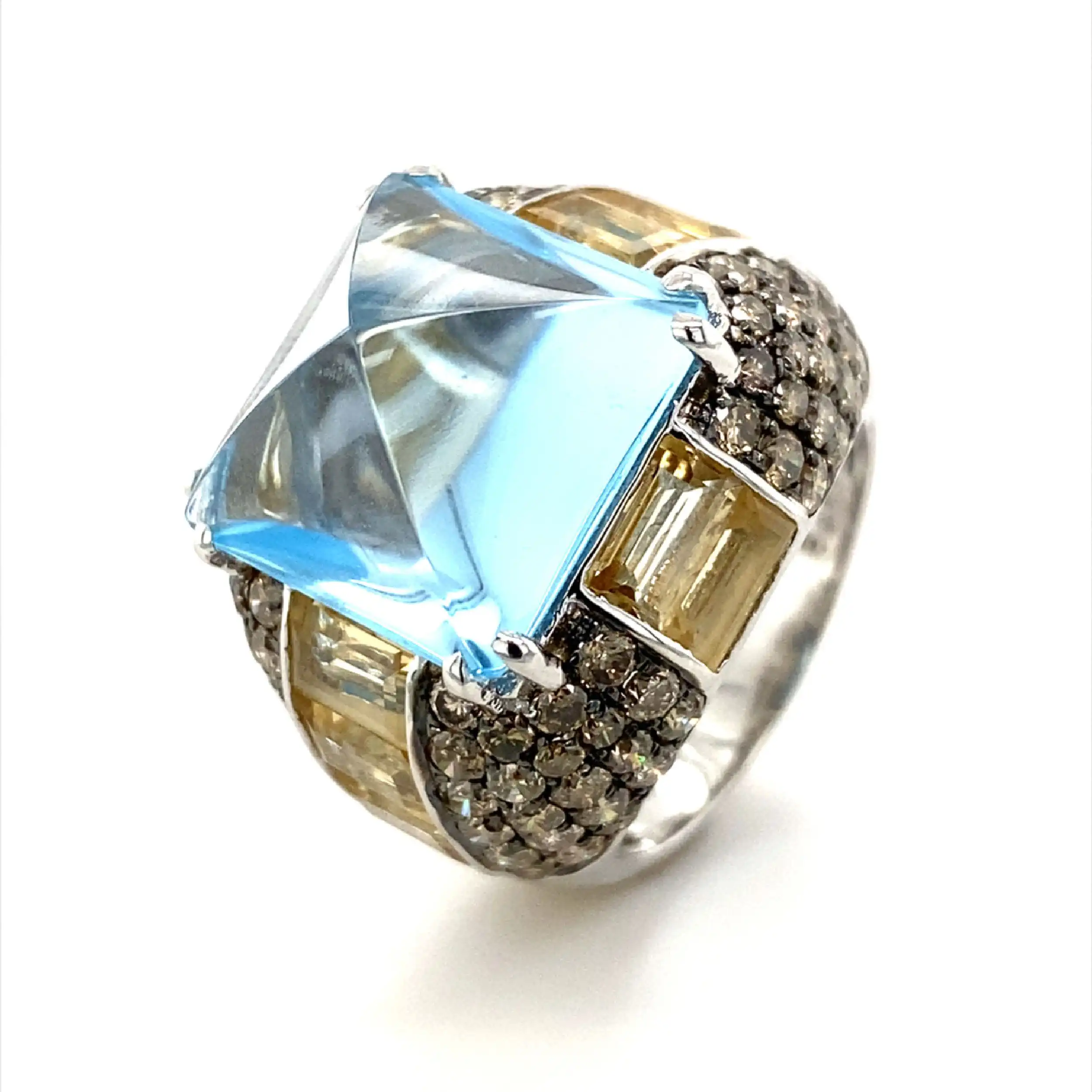 Ring Weißgold mit Blau Topas, Citrin und Brillanten Ring Weißgold mit Blau Topas, Citrin und Brillanten