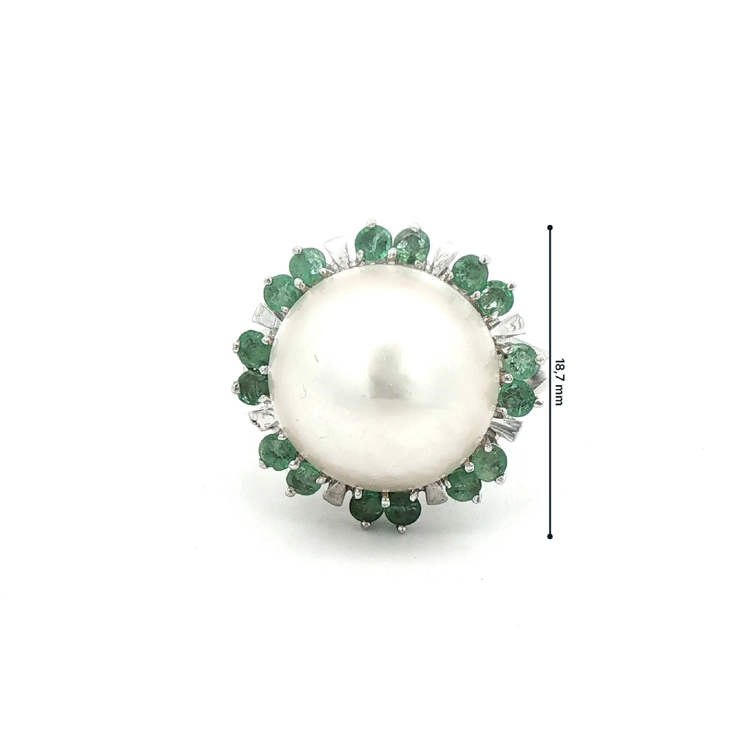 Ring Weißgold mit Mabe Perle und grünen Farbsteinen
