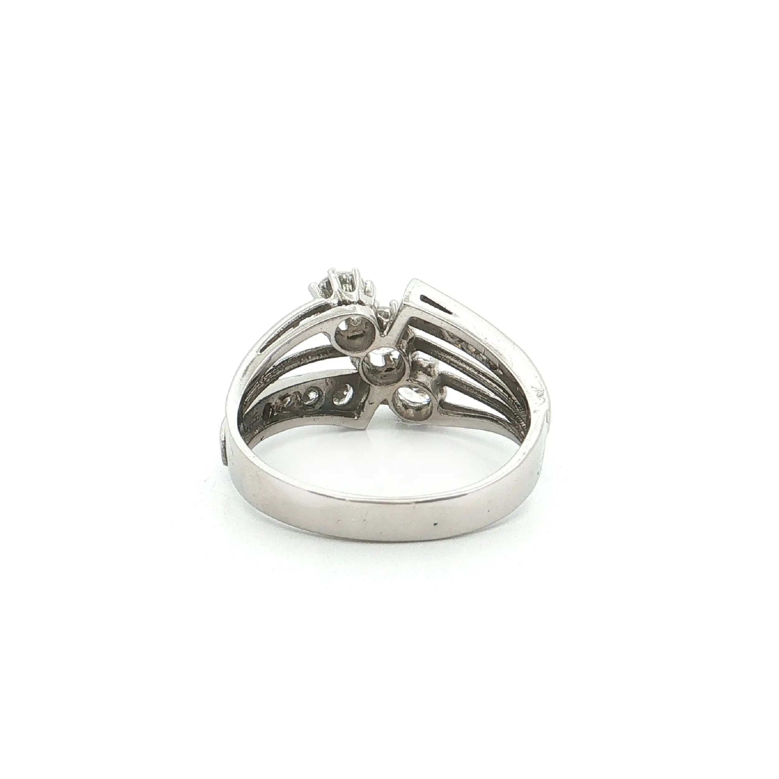 Ring Weißgold mit Brillanten Ring Weißgold mit Brillanten