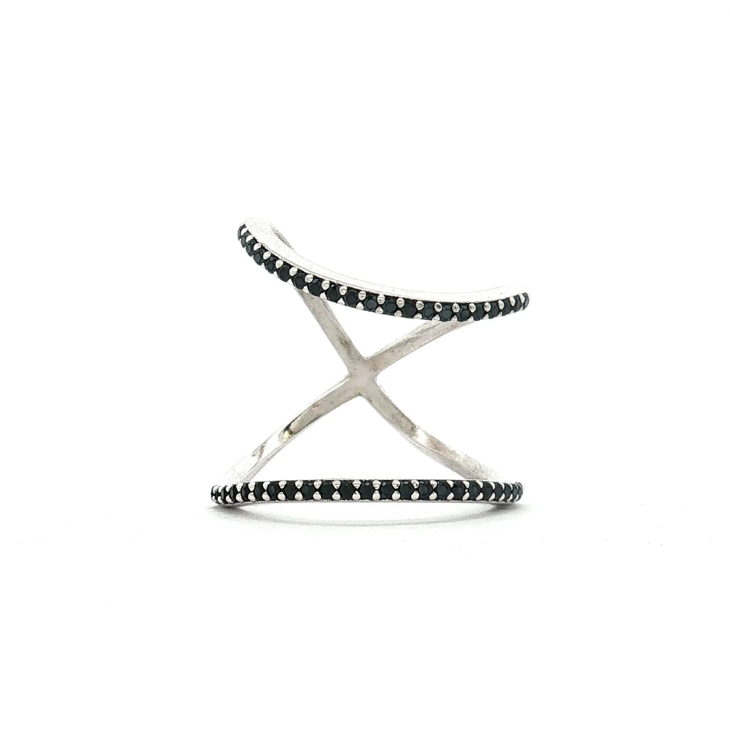Ring Silber mit schwarzen Steinen