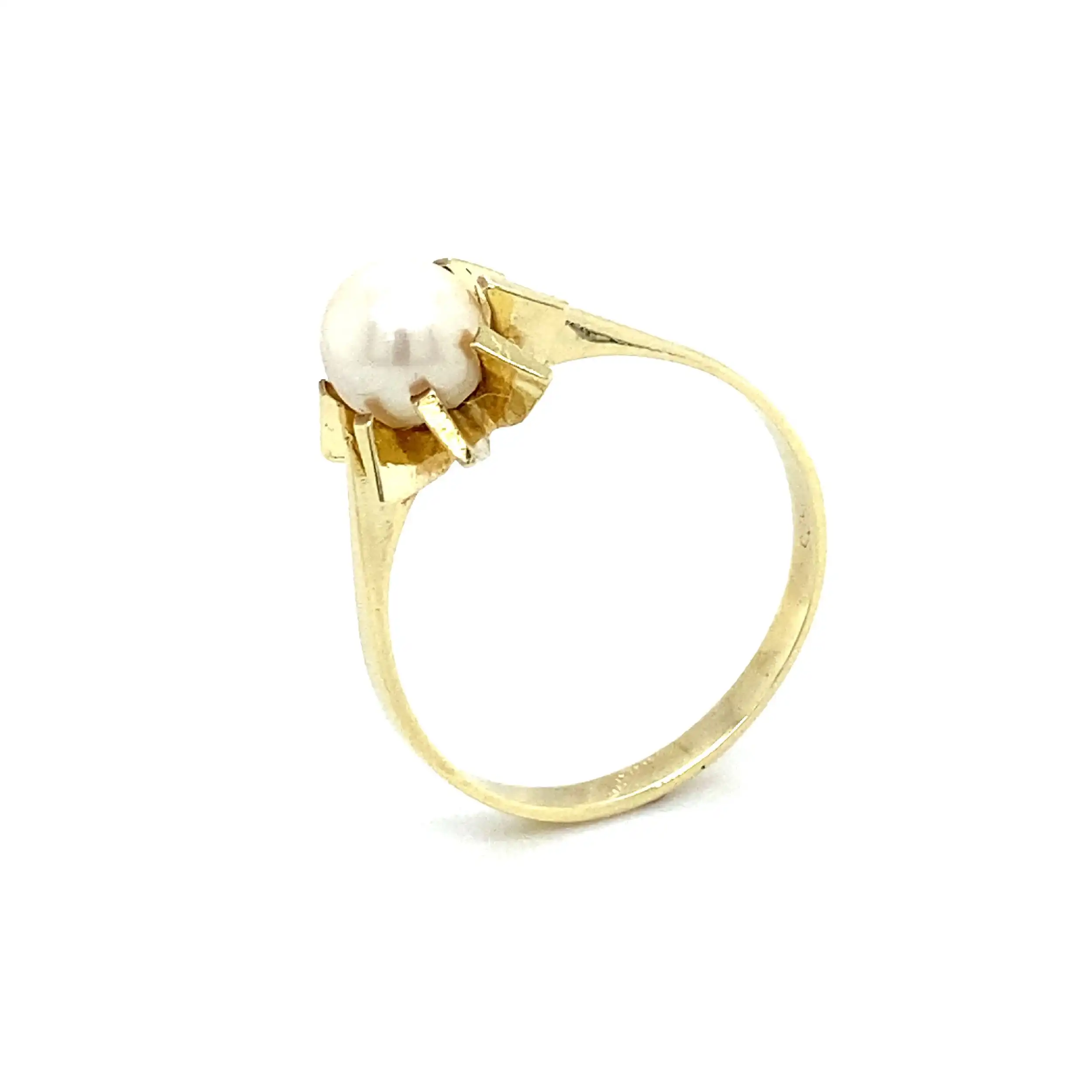 Ring Gelbgold mit Perle