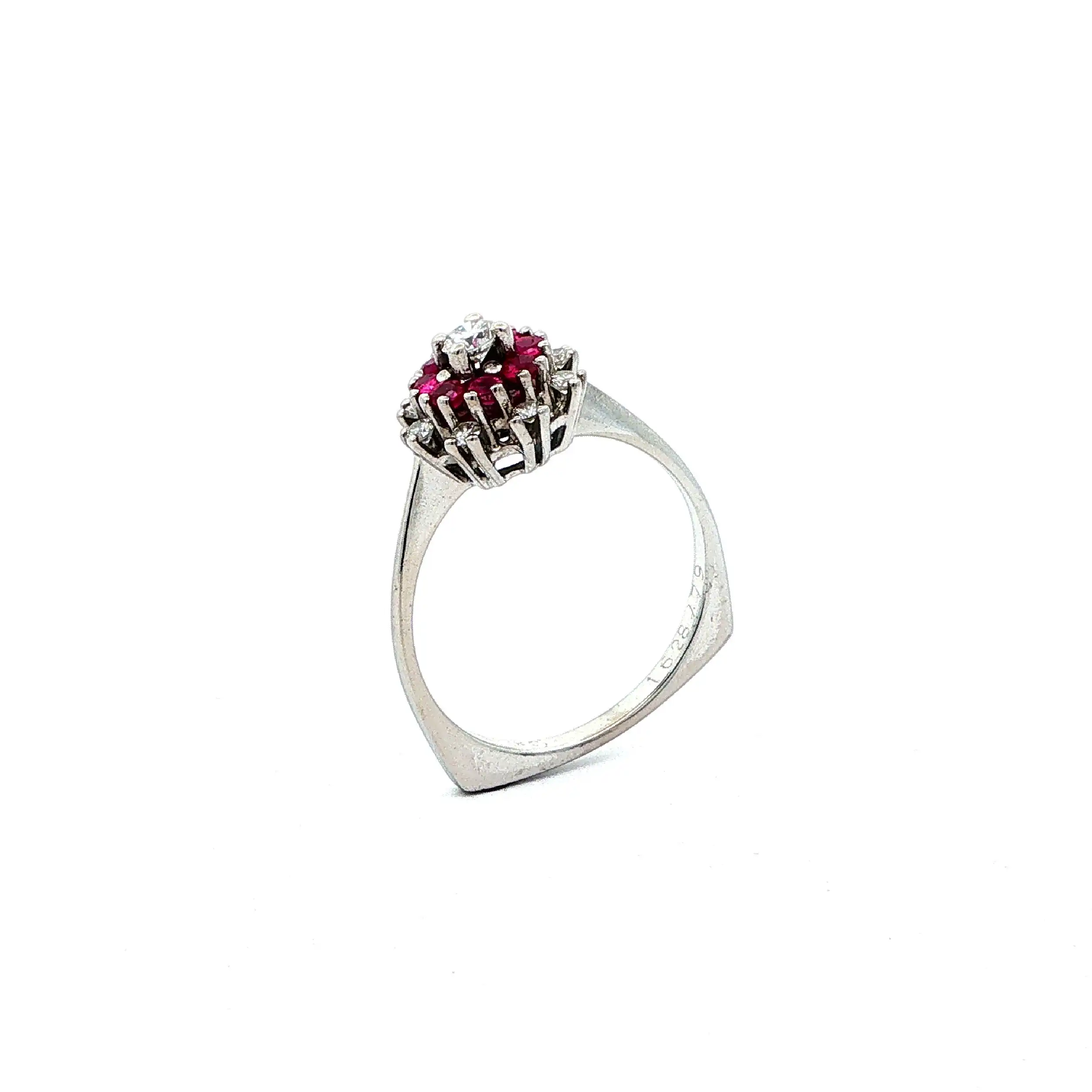 Ring Weißgold mit Rubinen & Brillanten