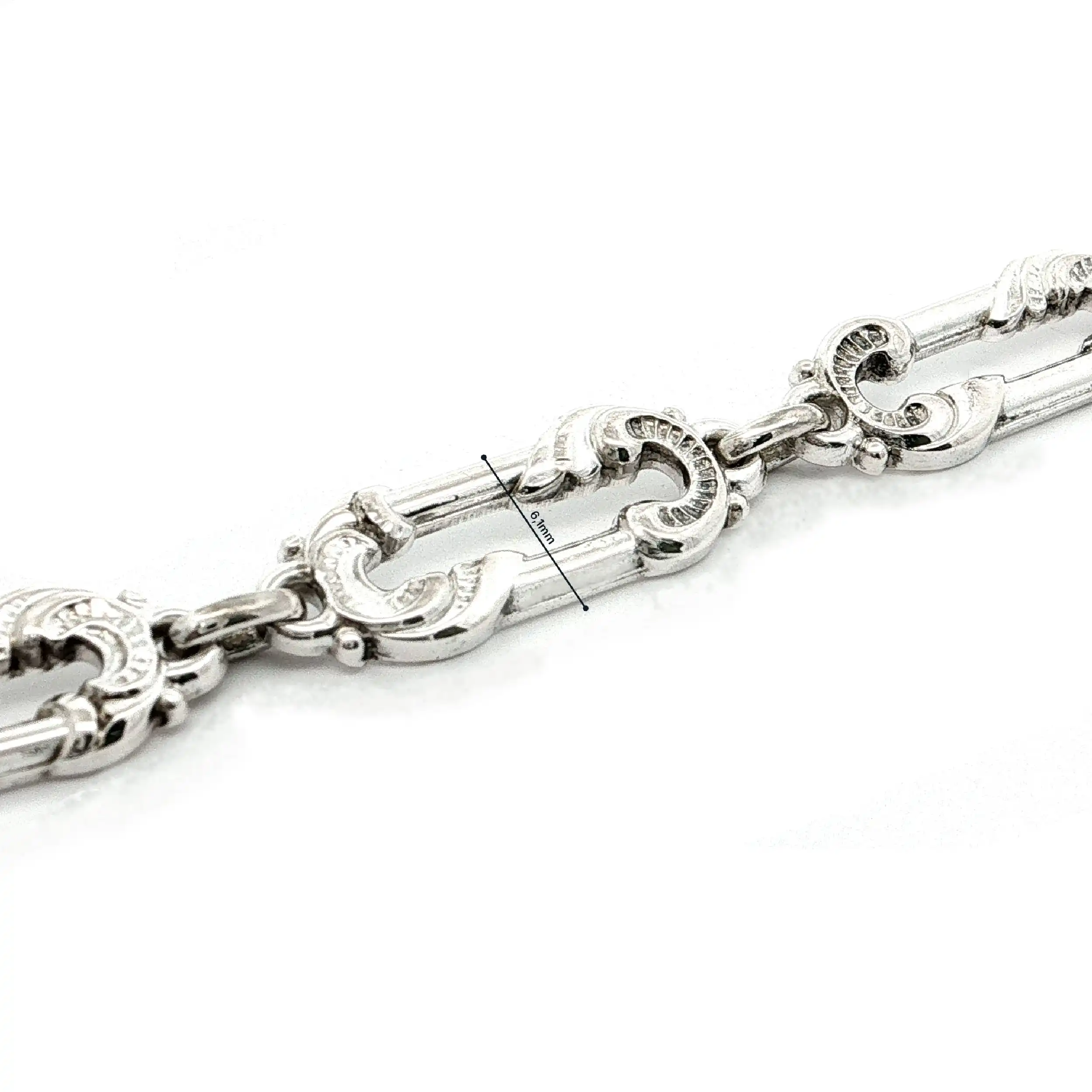 Vintage Kettenarmband mit verzierten Gliedern — Silber