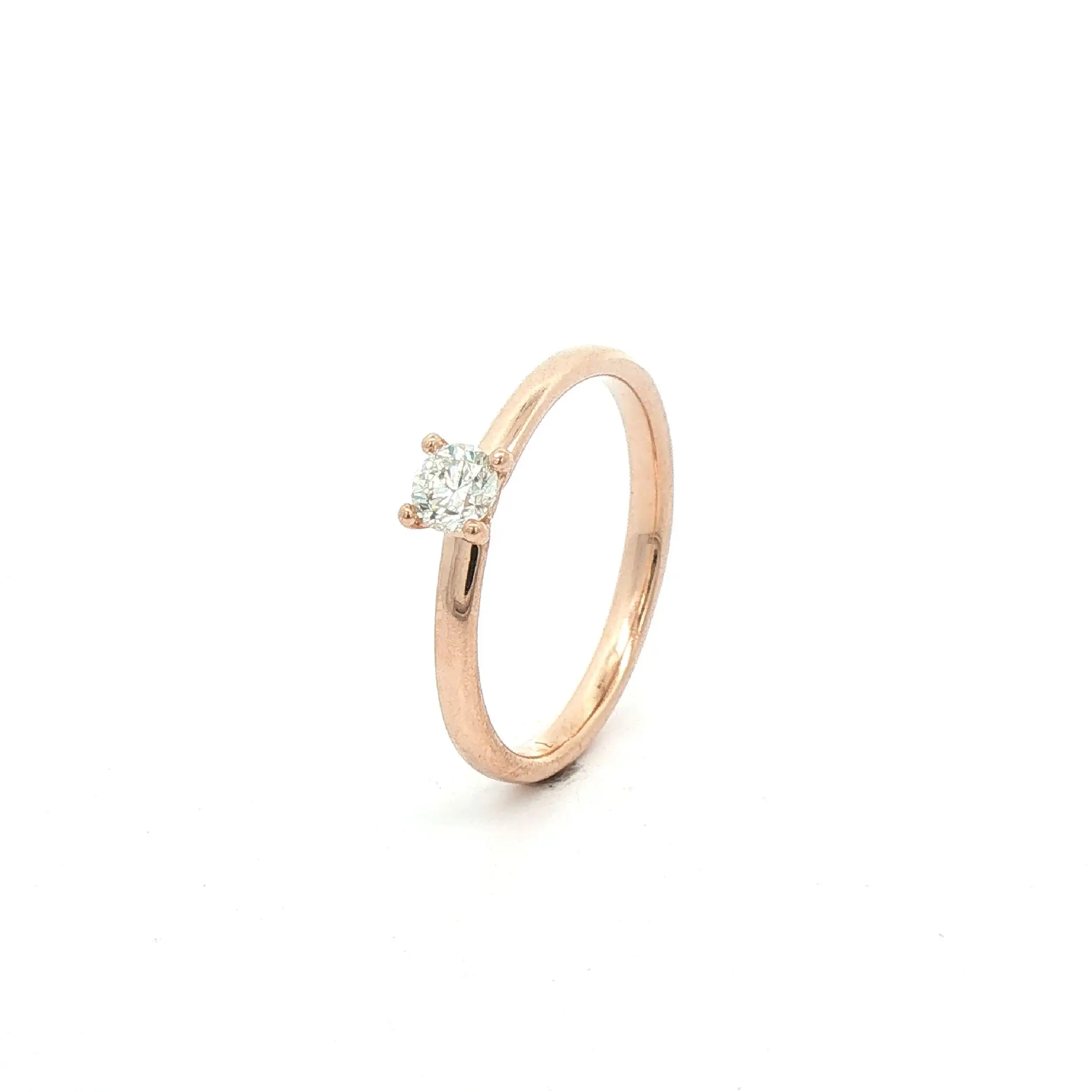 Ring Rotgold mit Brillant Ring Rotgold mit Brillant