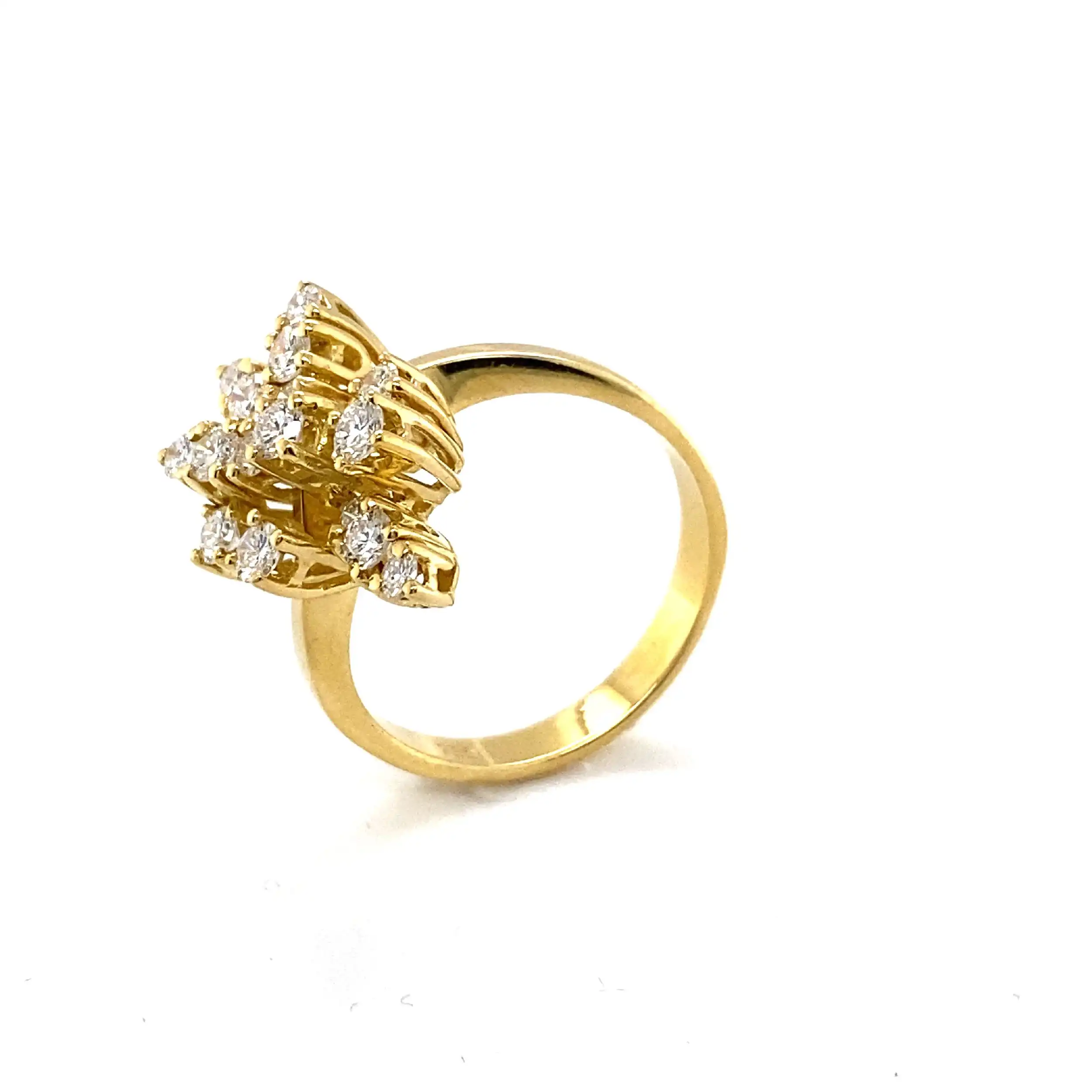 Ring Gelbgold mit Brillanten Ring Gelbgold mit Brillanten