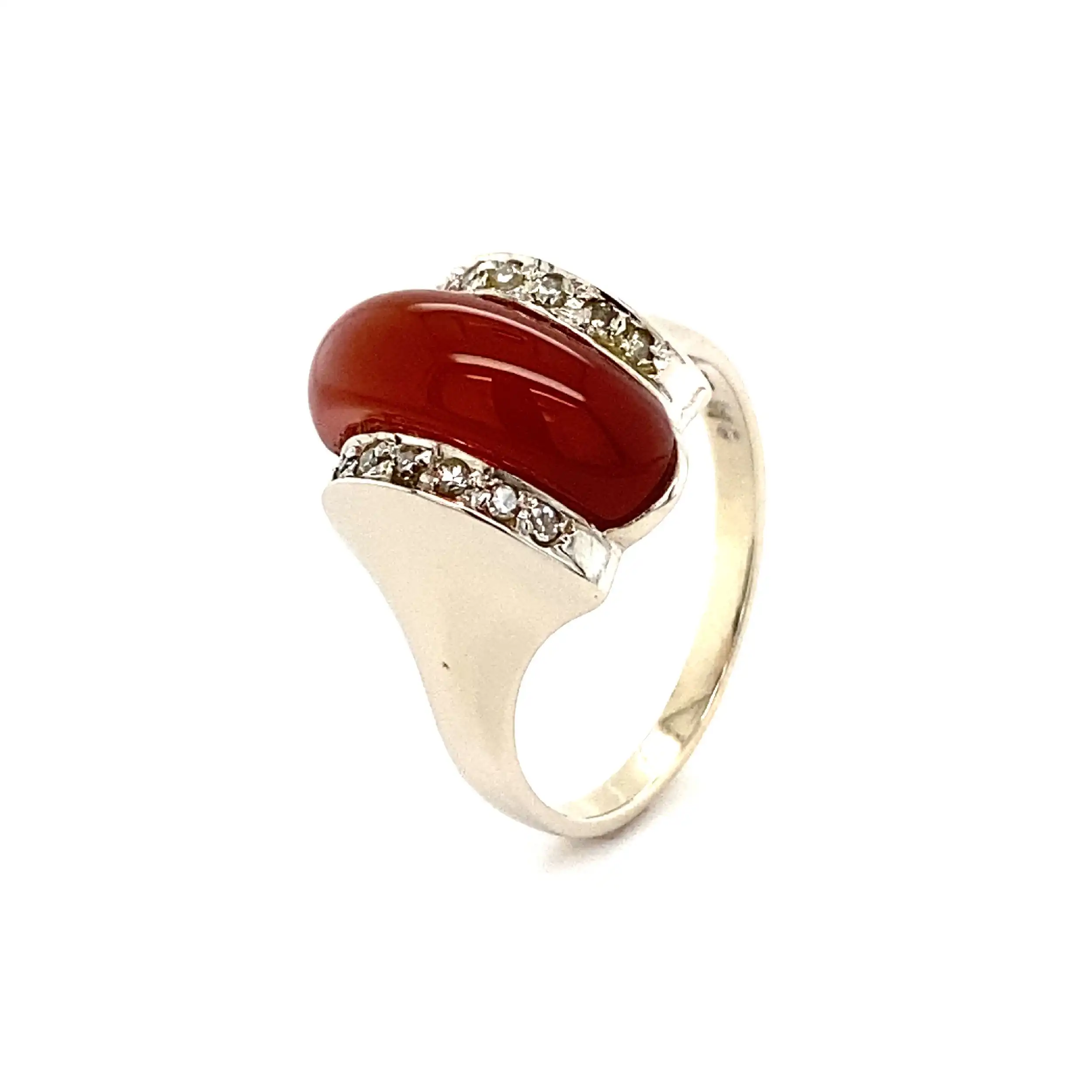 Ring Weißgold mit Karneol & Diamanten, graviert mit 0,14ct.