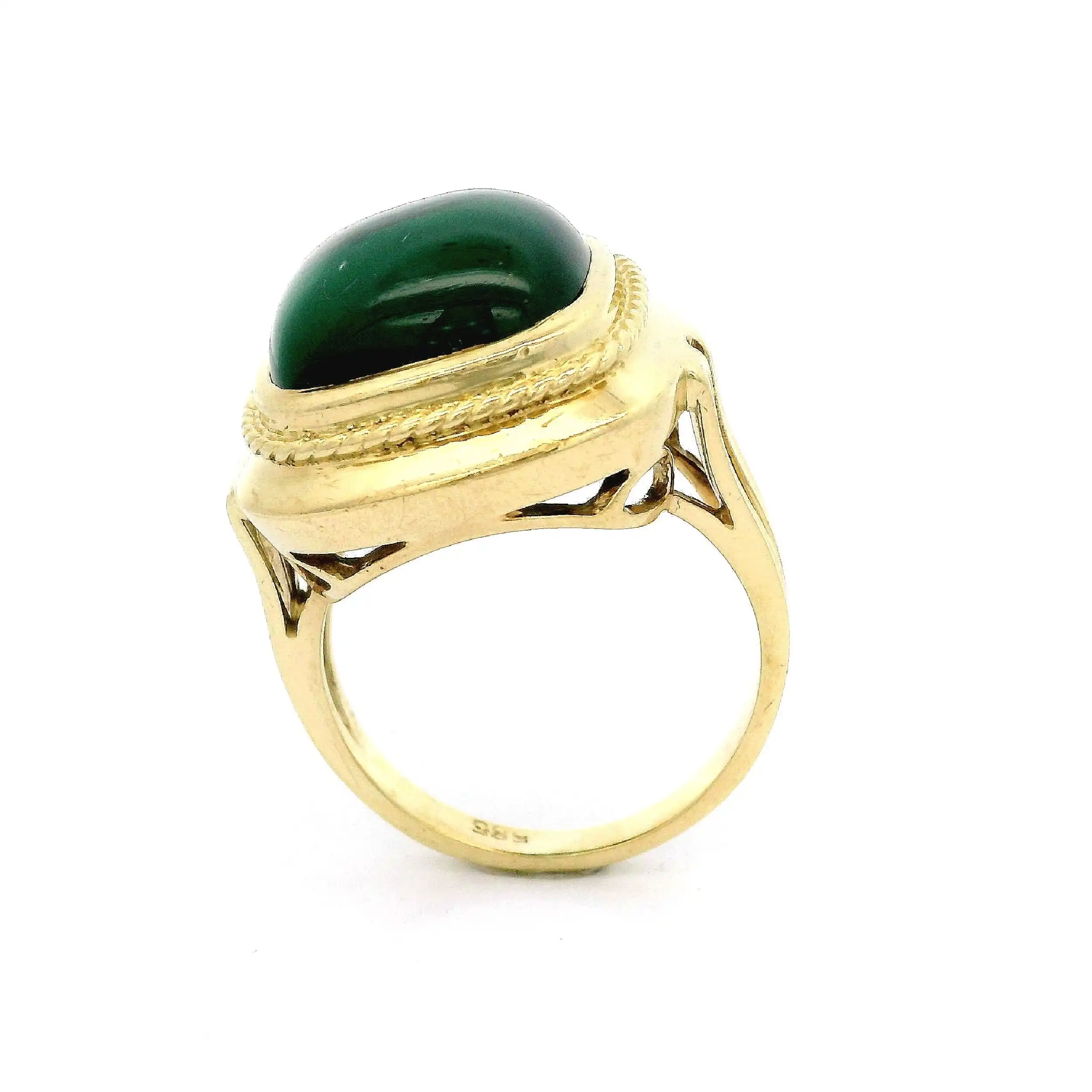 Ring Gelbgold mit grünem Stein
