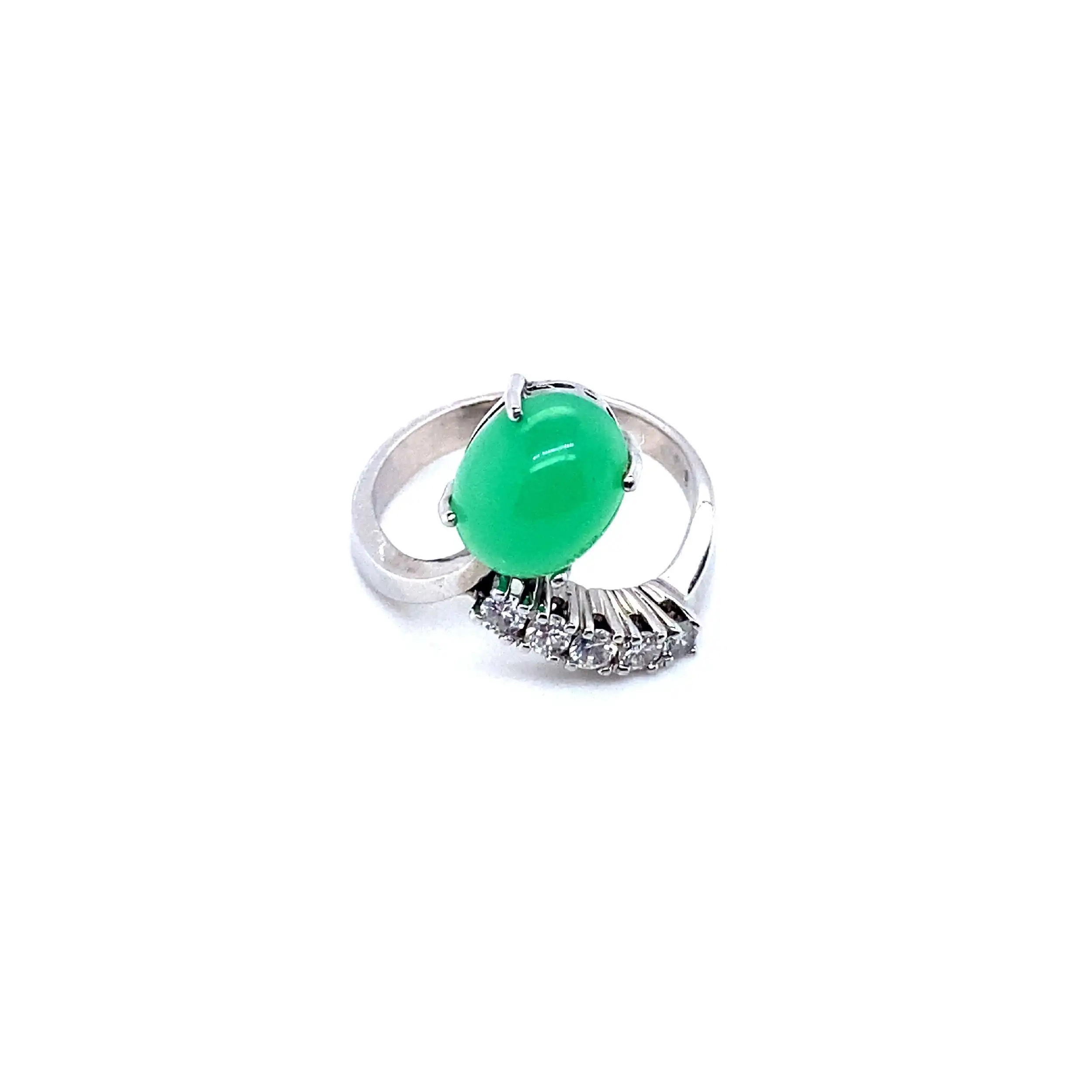 Ring Weißgold mit Jade und Brillanten Ring Weißgold mit Jade und Brillanten