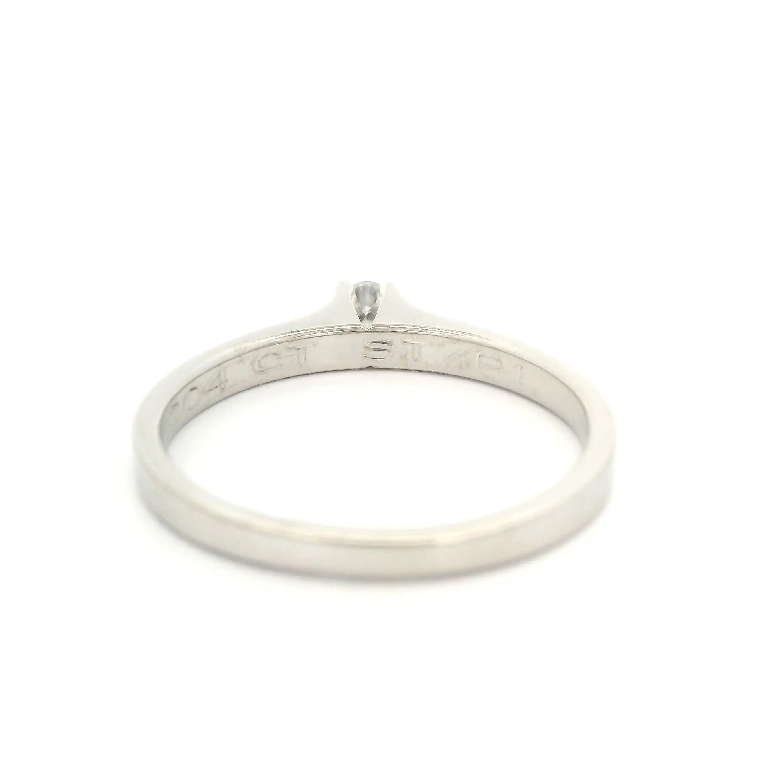 Ring Weißgold mit Brillant, graviert mit 0,04ct Ring Weißgold mit Brillant, graviert mit 0,04ct