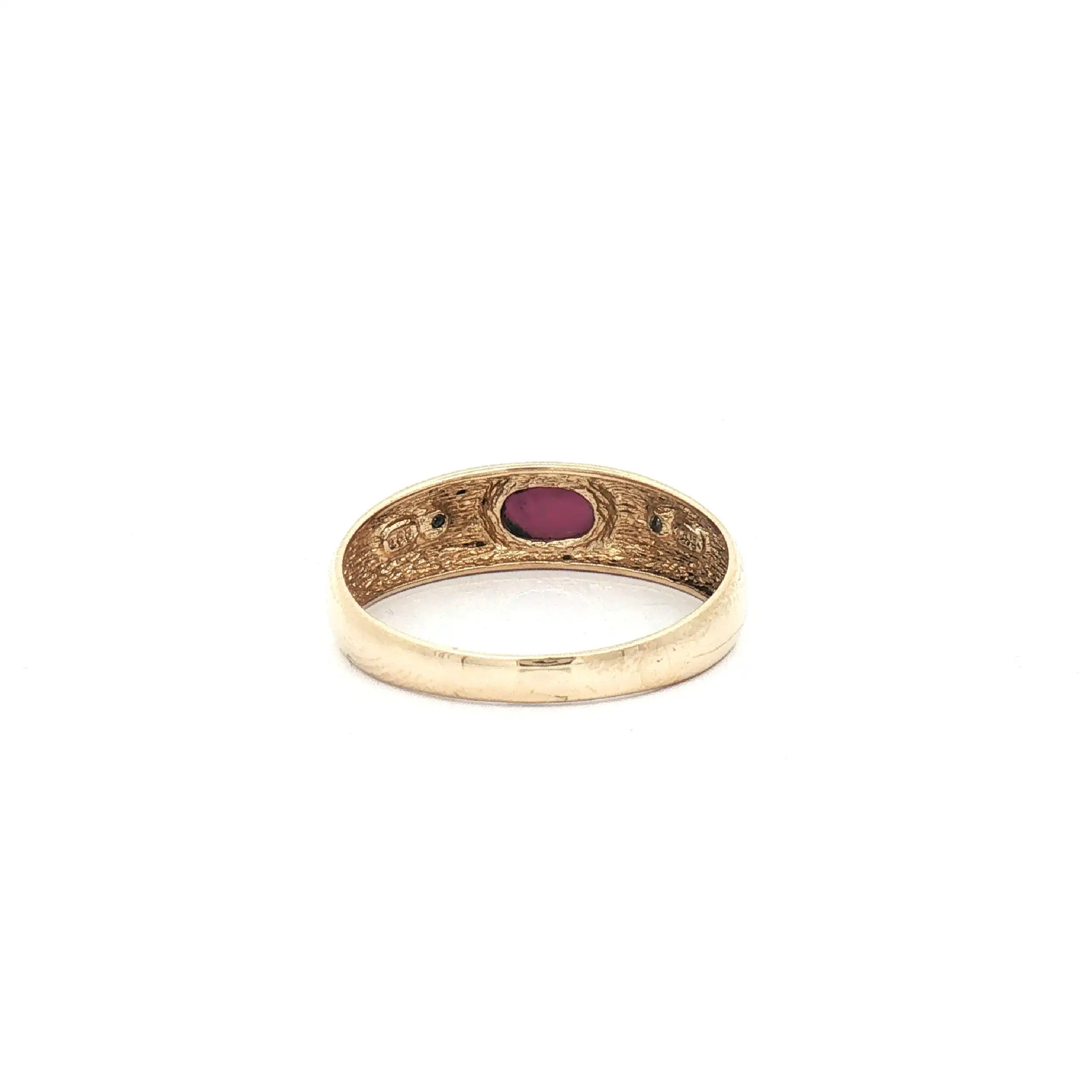 Bandring Gelbgold mit Diamanten und Rubin Cabochon Bandring Gelbgold mit Diamanten und Rubin Cabochon