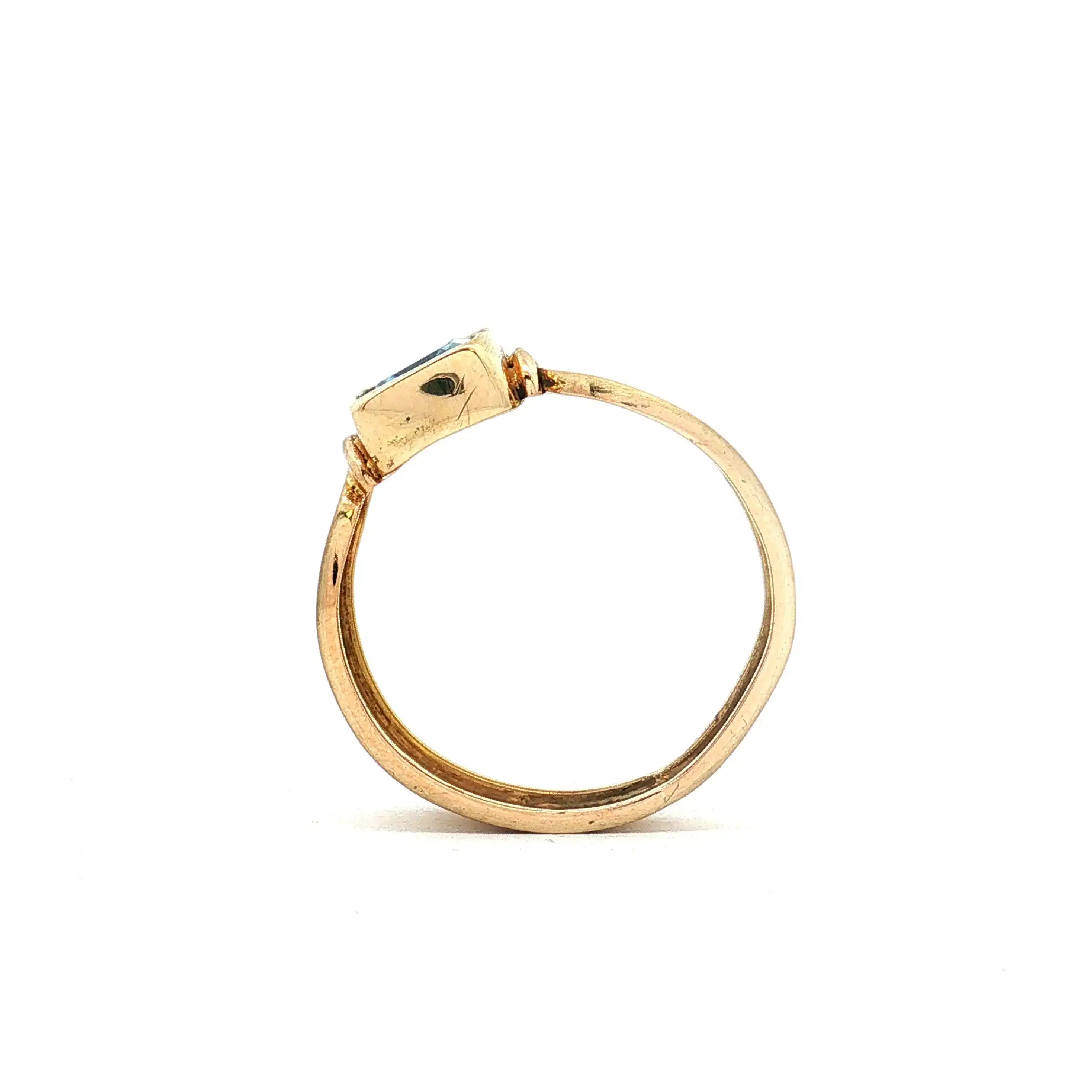 Ring Gelbgold mit Blautopas