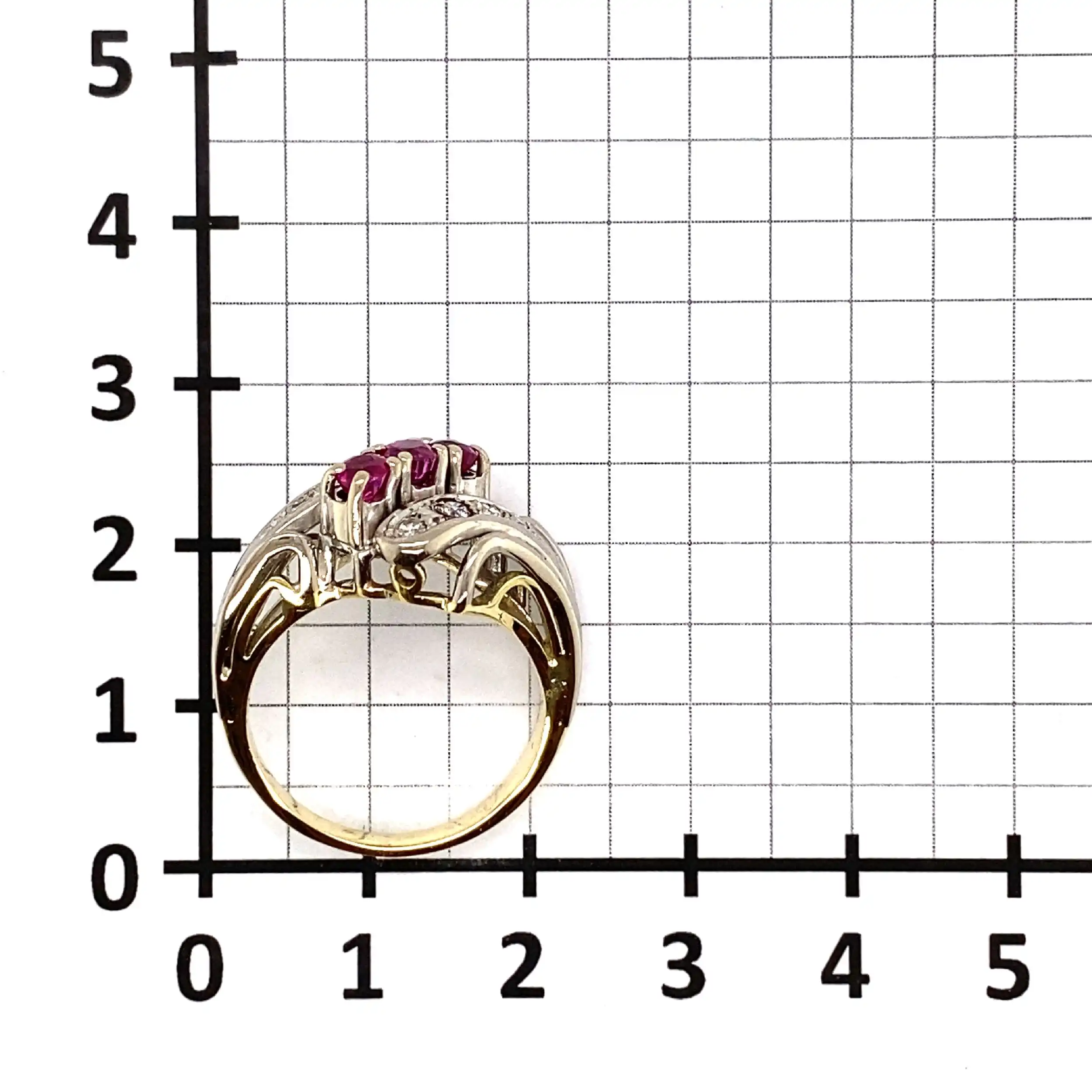 Ring Bicolor mit Rubine & Diamanten