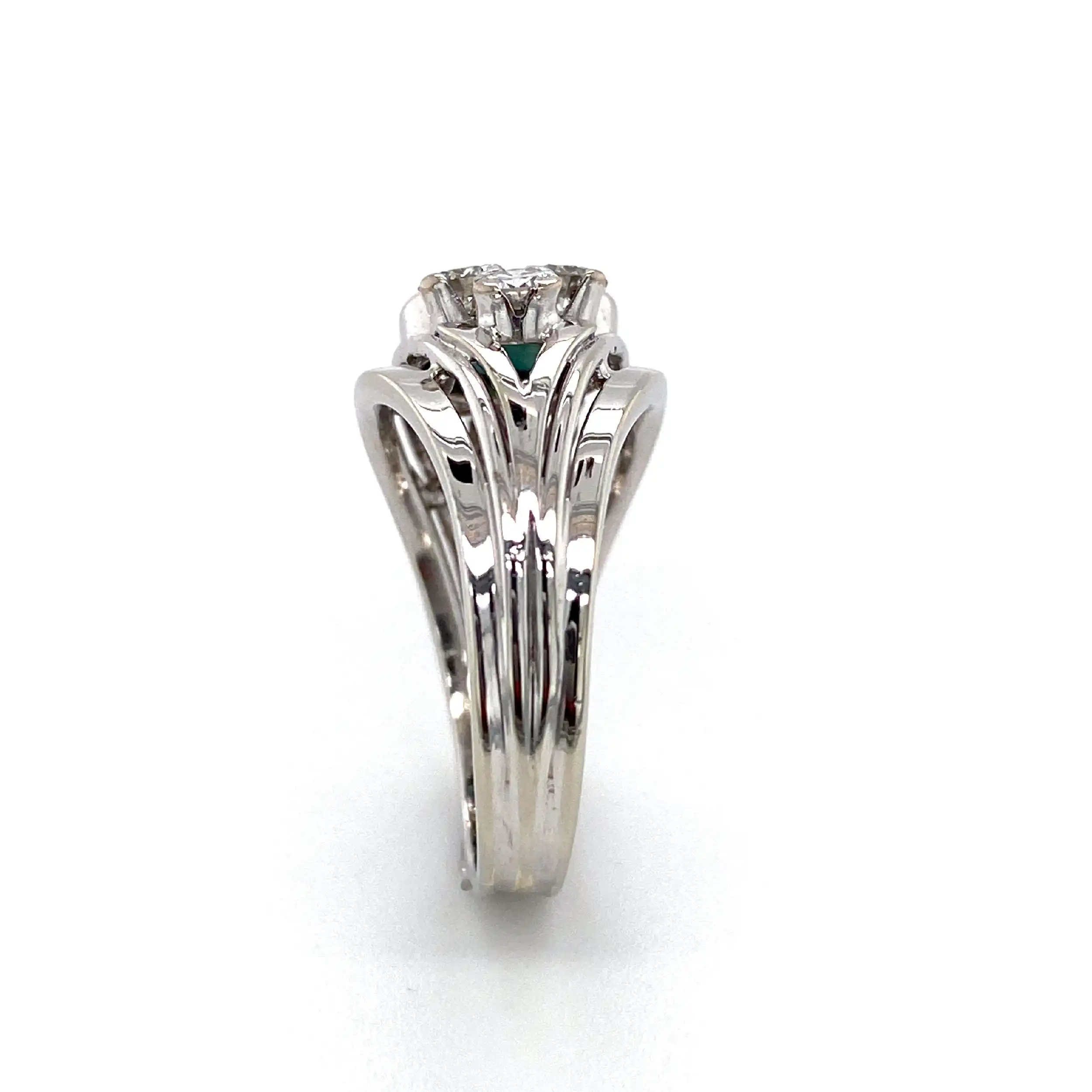 Ring Weißgold mit Saphir ca. 1,4ct und 6 Brillanten mit EPL Expertise Ring Weißgold mit Saphir ca. 1,4ct und 6 Brillanten mit EPL Expertise
