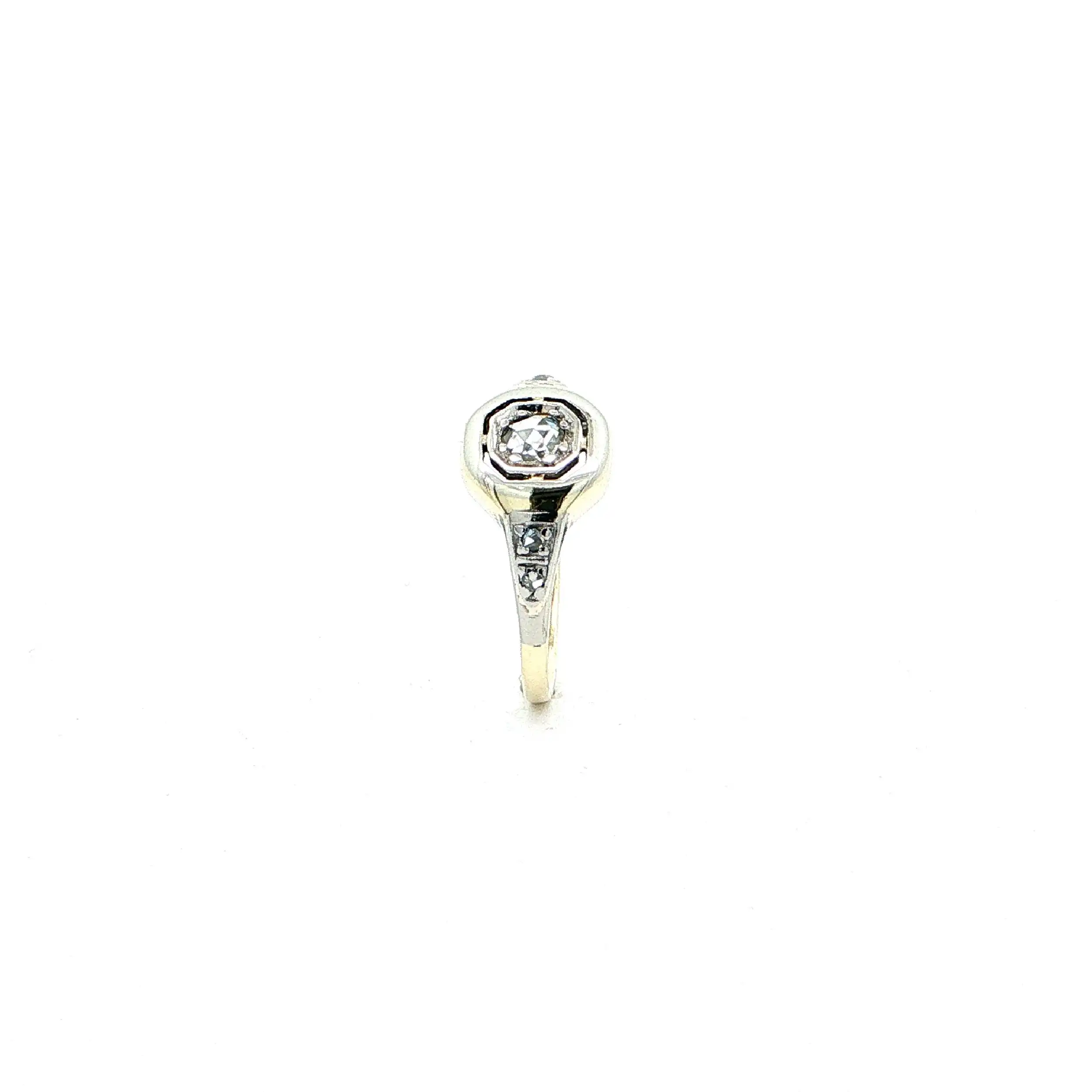 Ring Bicolor mit Diamantrosen Ring Bicolor mit Diamantrosen
